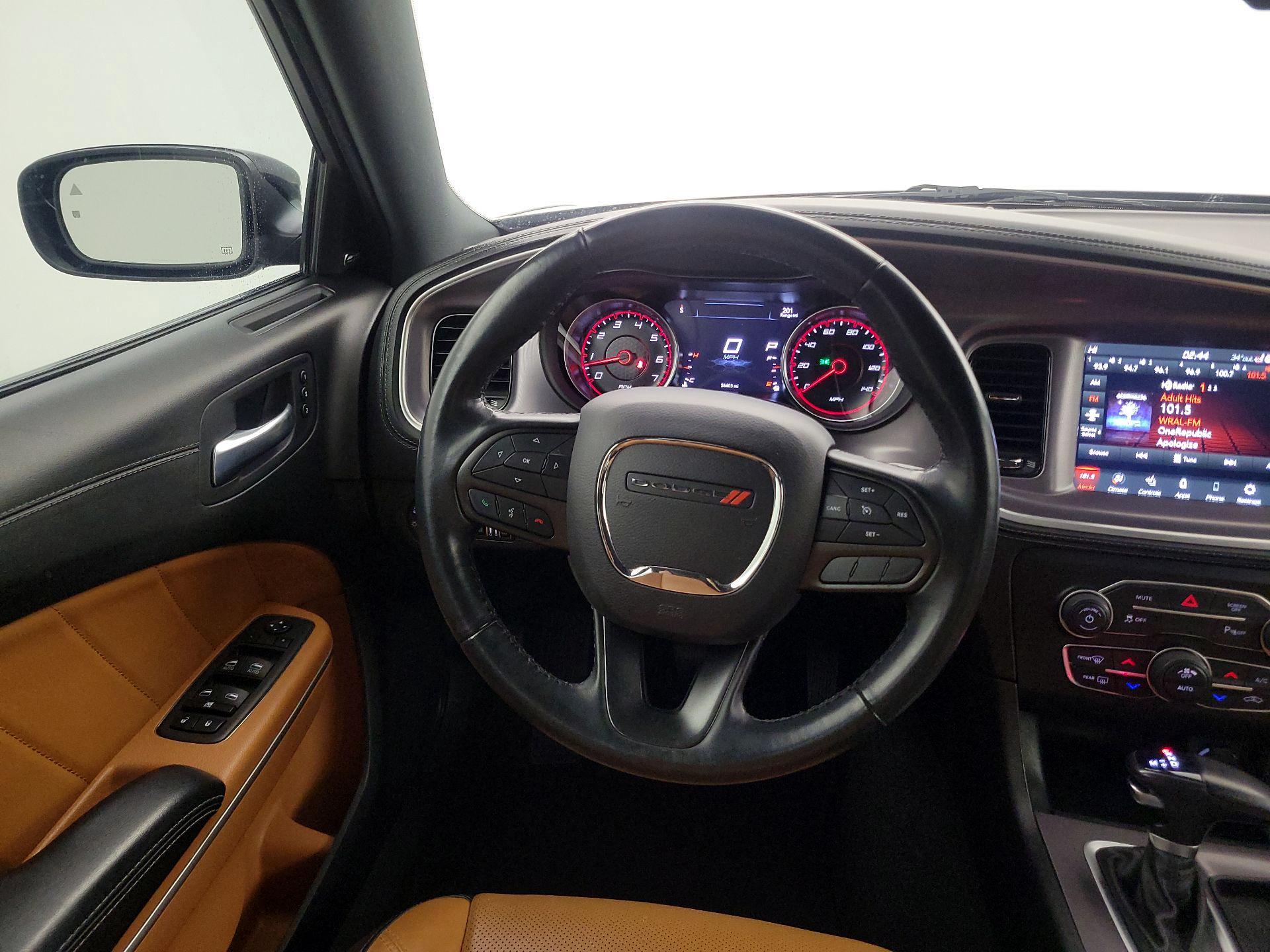 Thumbnail: 2022 Dodge Charger - 10