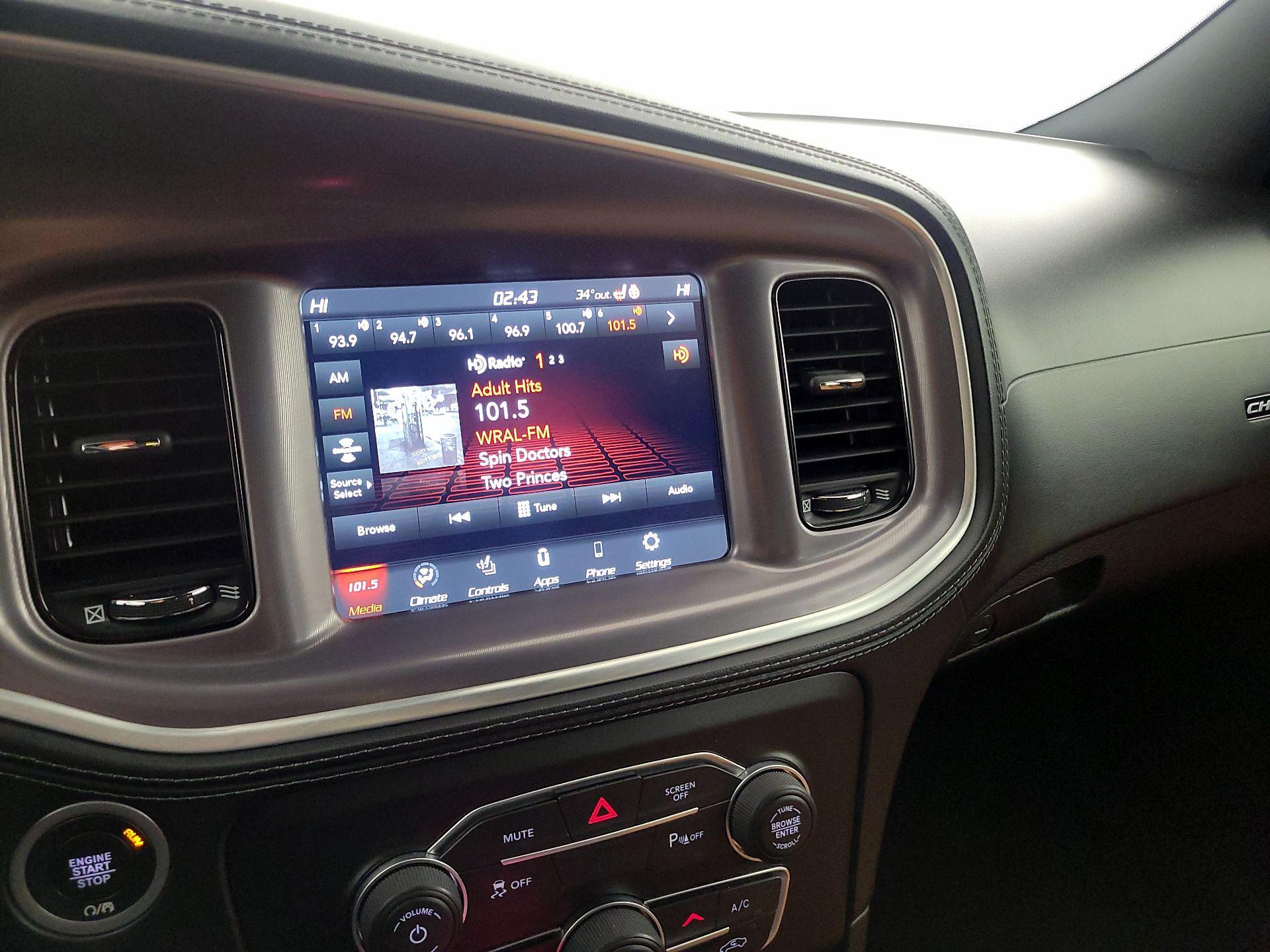 Thumbnail: 2022 Dodge Charger - 15