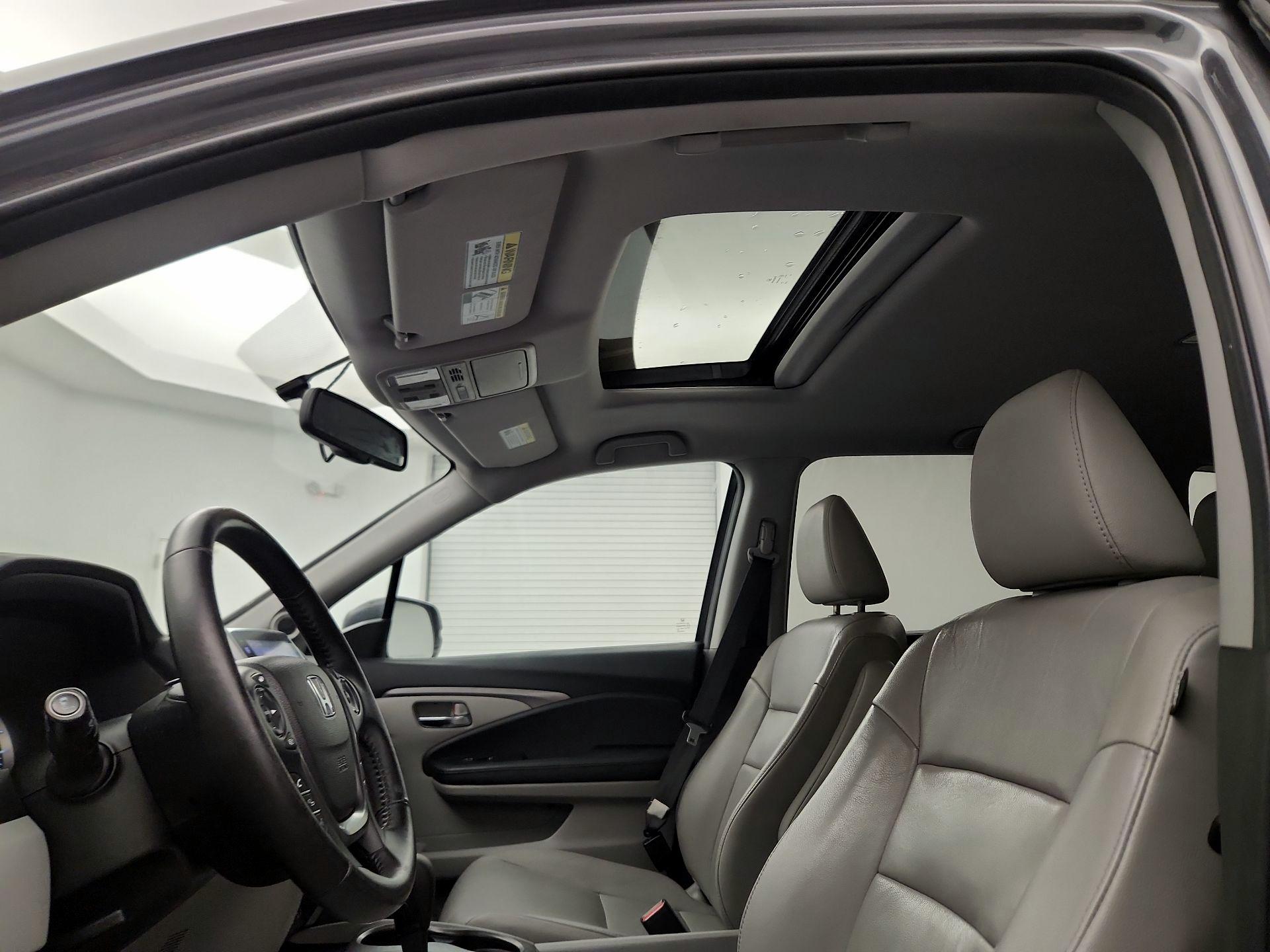 Thumbnail: 2016 Honda Pilot - 20