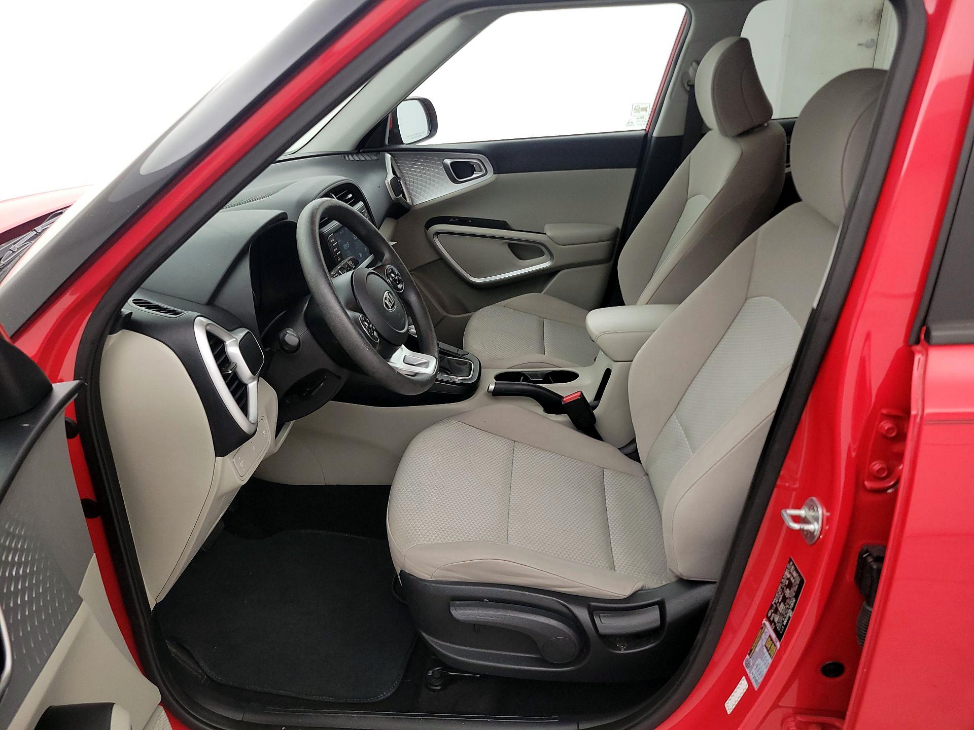 Thumbnail: 2020 Kia Soul - 11