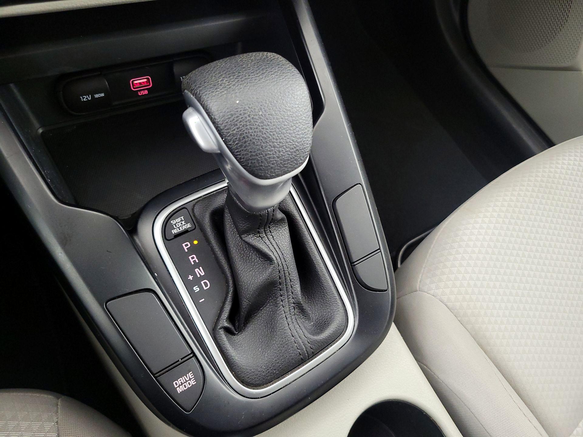 Thumbnail: 2020 Kia Soul - 17