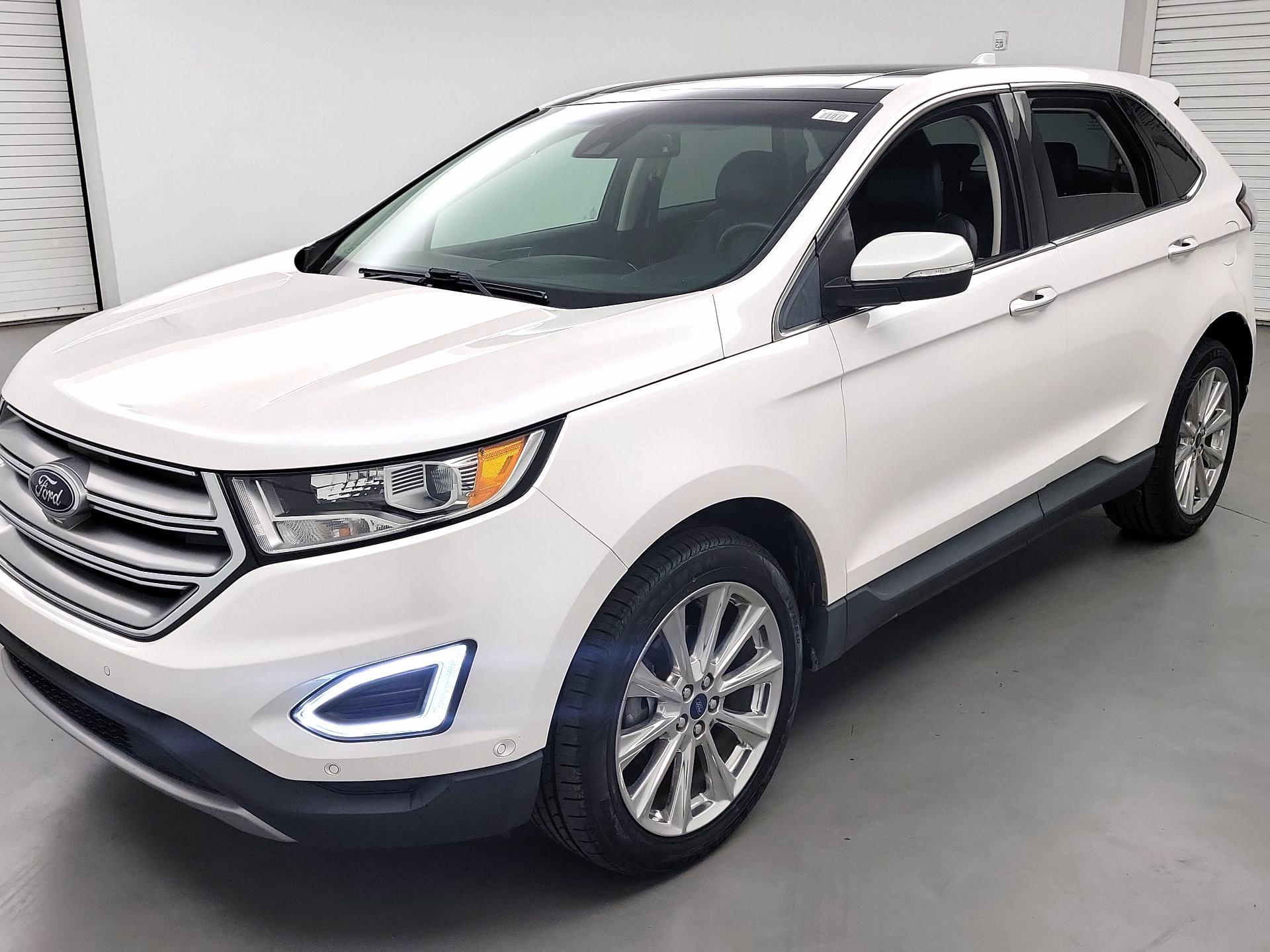 Thumbnail: 2017 Ford Edge - 3