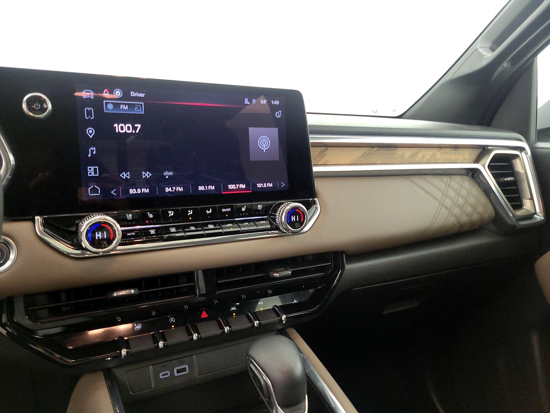 Thumbnail: 2024 GMC Canyon - 16