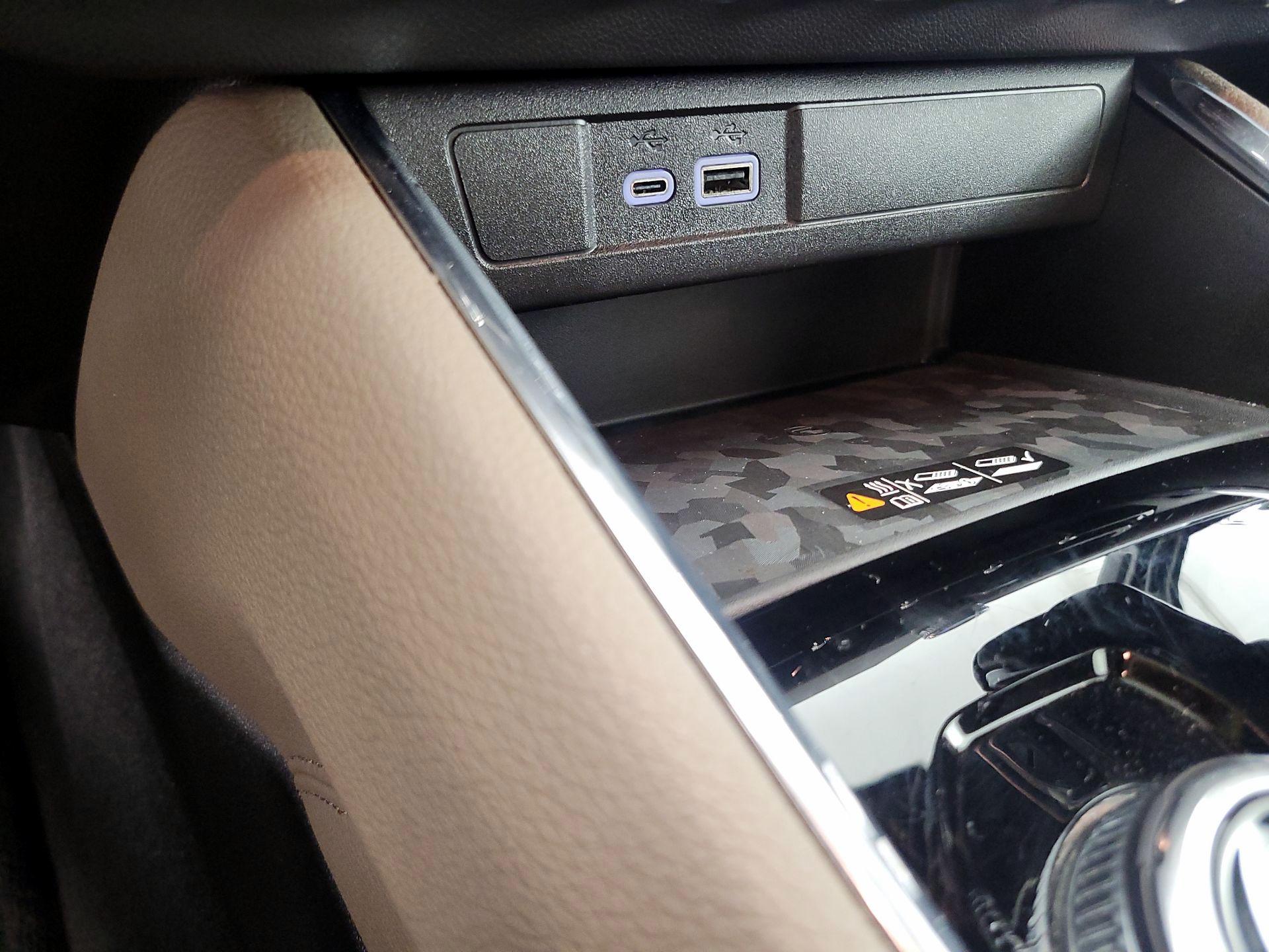 Thumbnail: 2024 GMC Canyon - 19