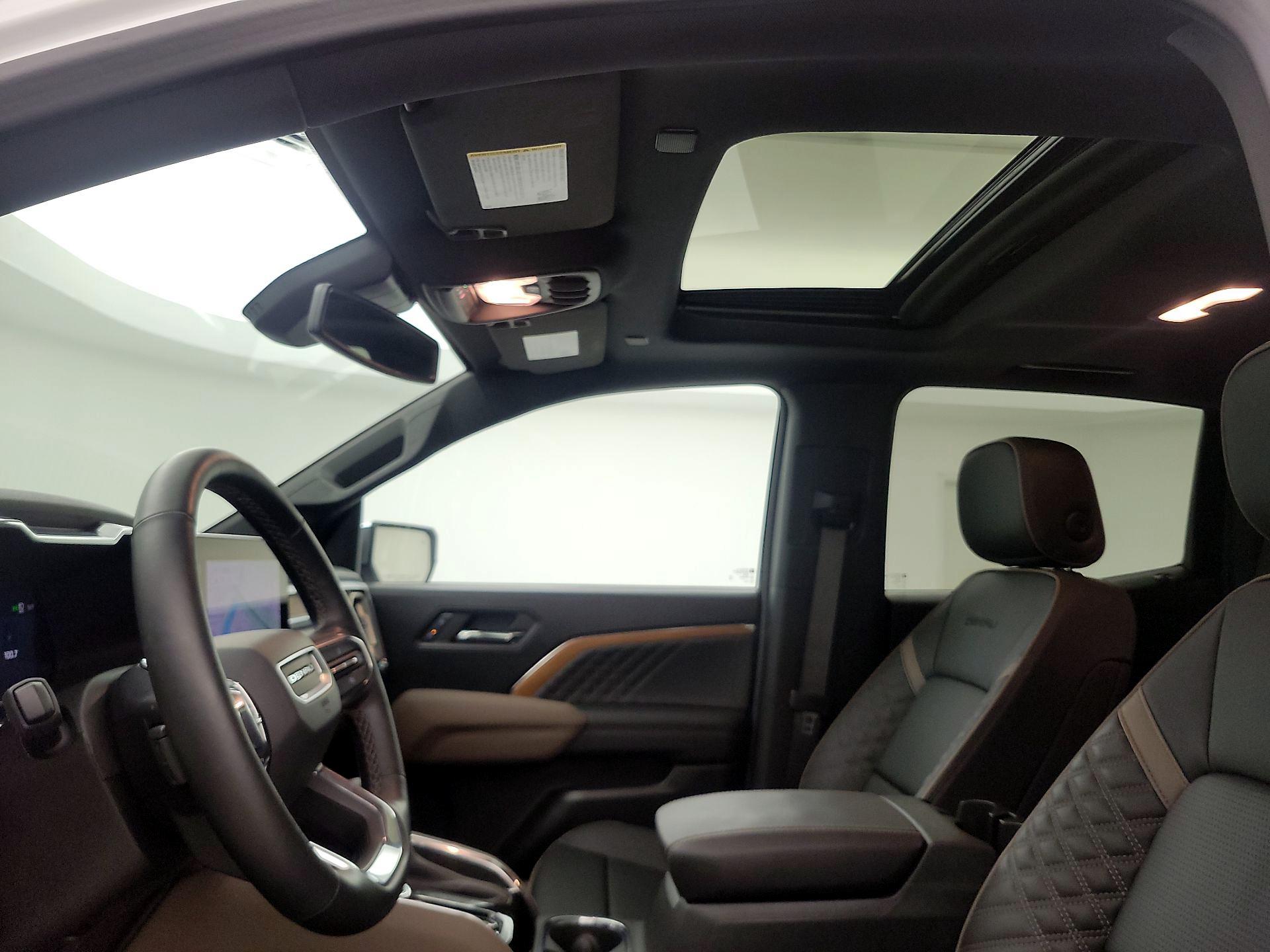 Thumbnail: 2024 GMC Canyon - 20