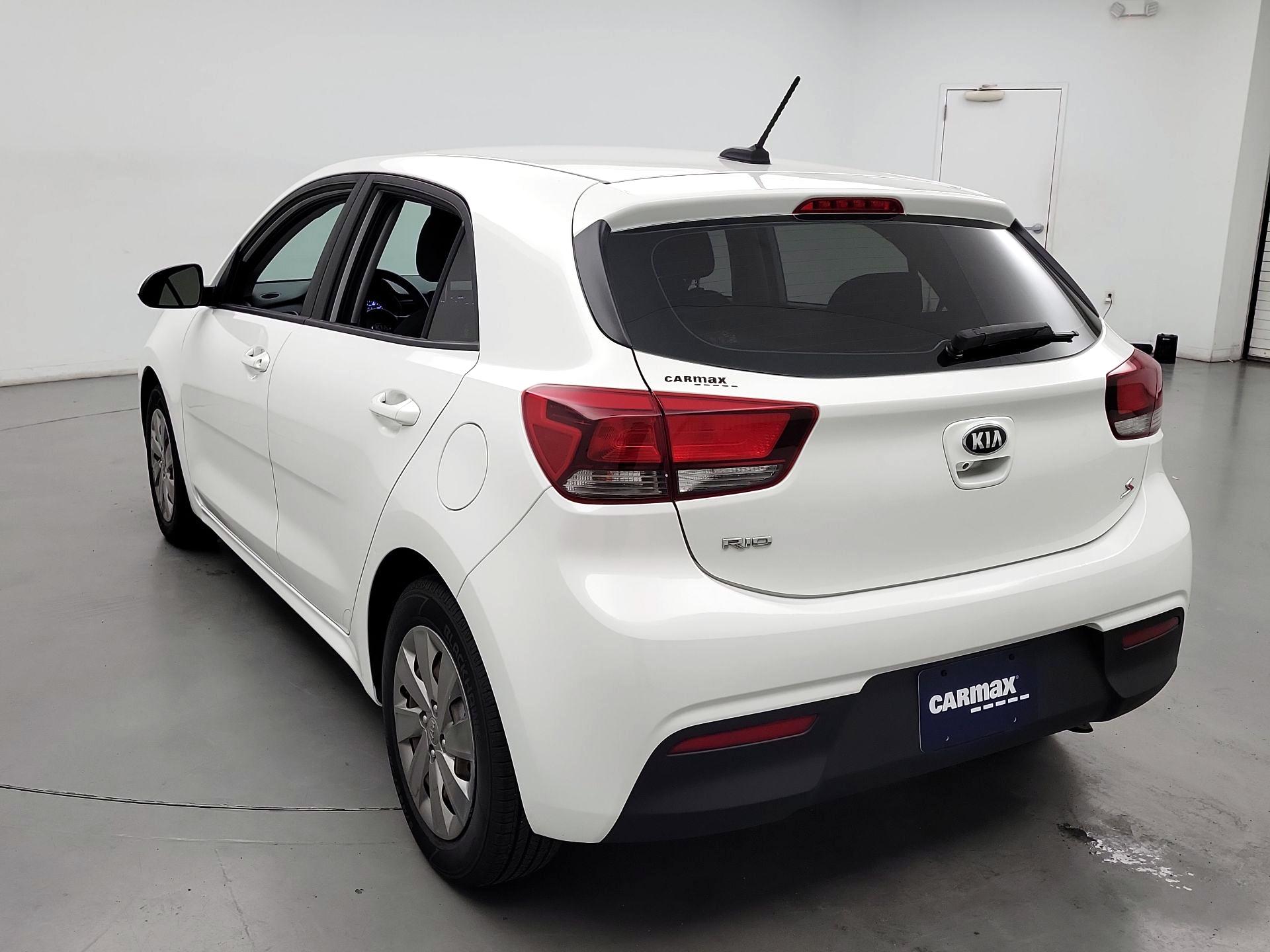 Thumbnail: 2019 Kia Rio5 - 7