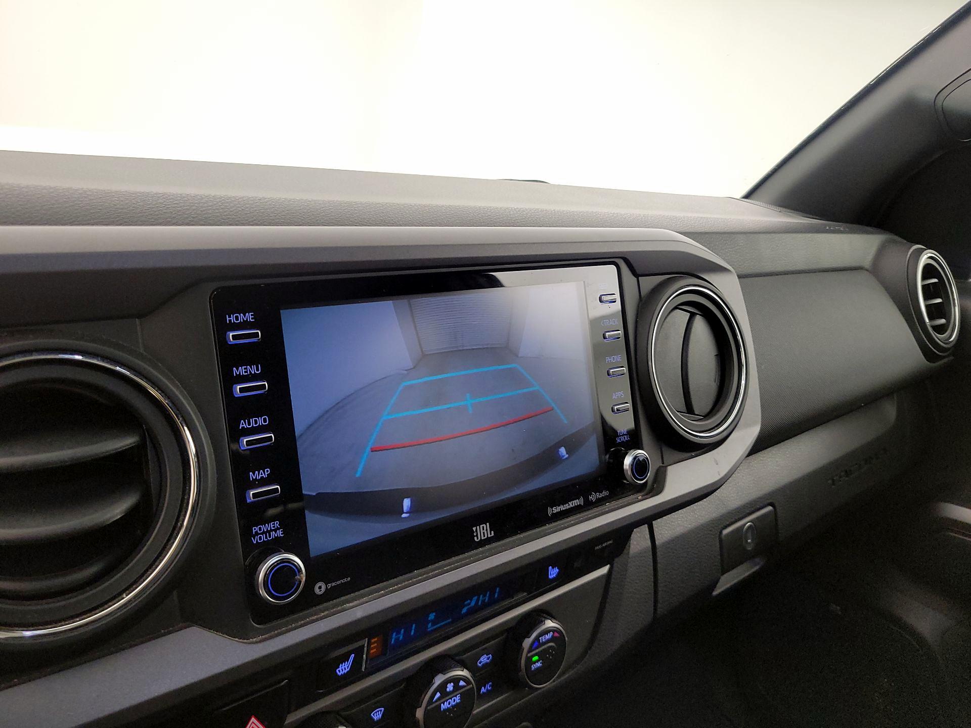 Thumbnail: 2022 Toyota Tacoma - 15