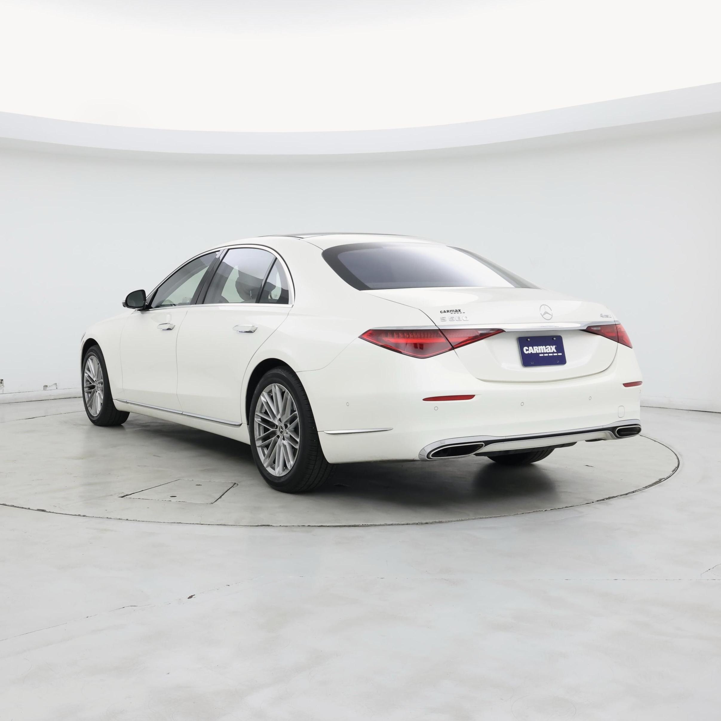 Thumbnail: 2023 Mercedes-Benz S-Class - 2