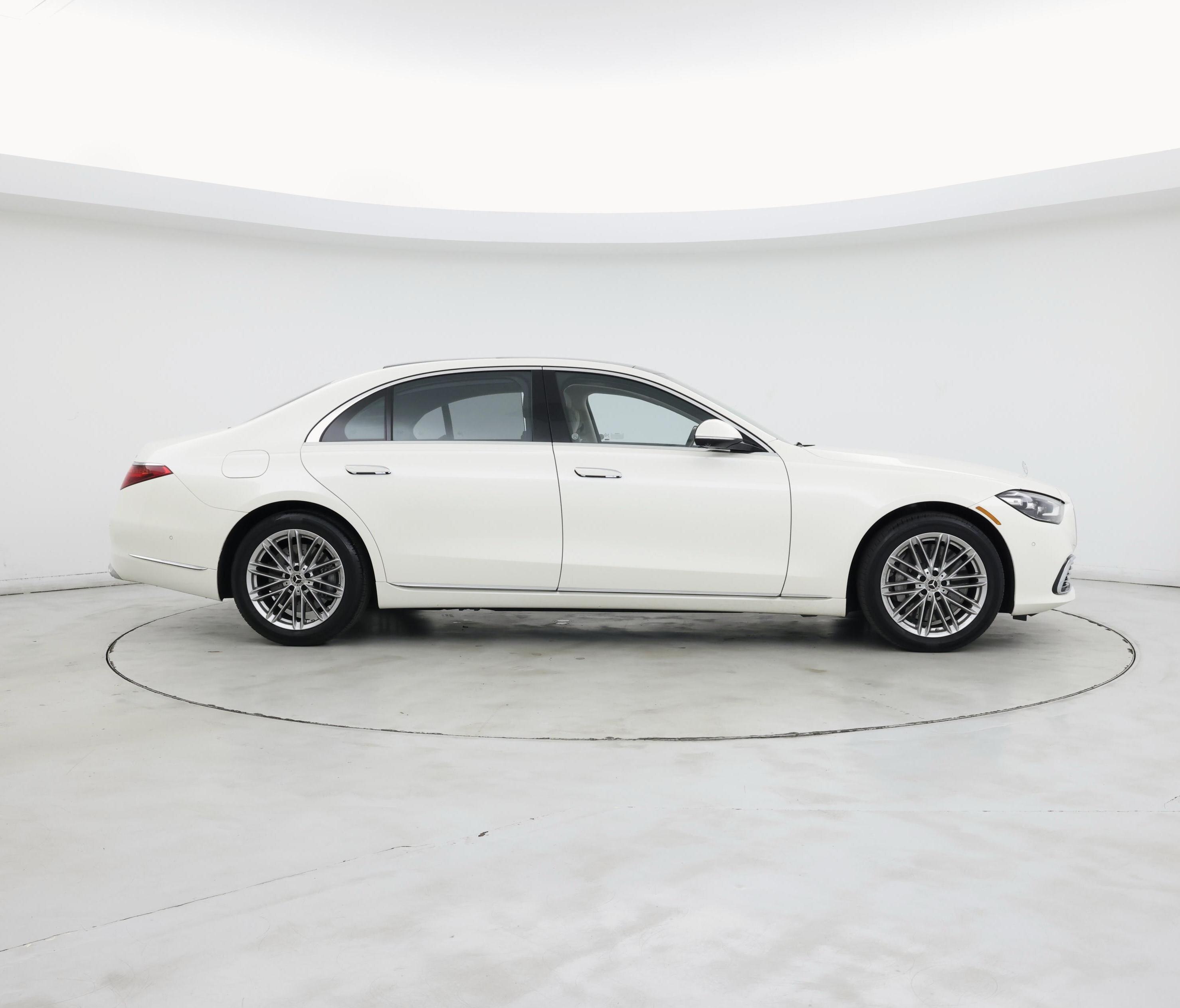 Thumbnail: 2023 Mercedes-Benz S-Class - 7