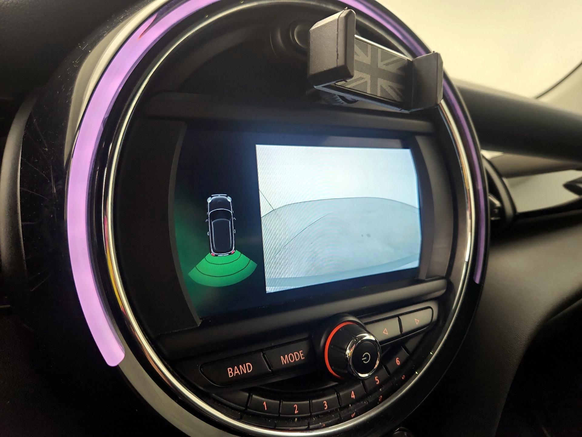 Thumbnail: 2019 MINI Cooper Hardtop - 12