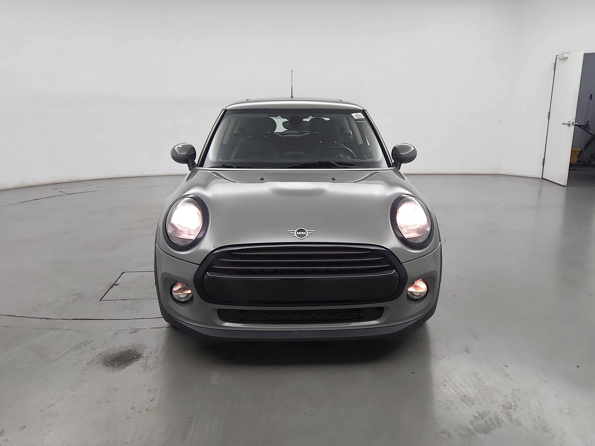 Thumbnail: 2019 MINI Cooper Hardtop - 2