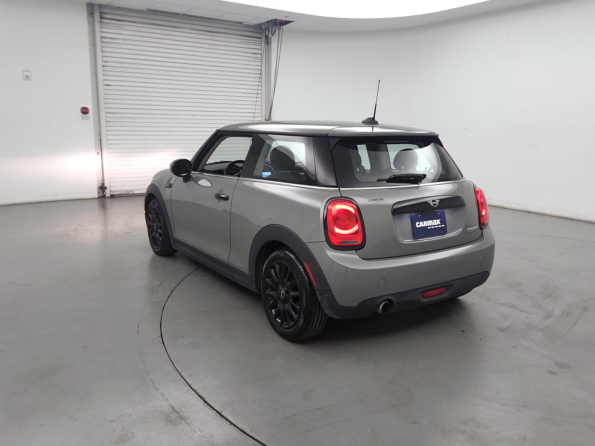 Thumbnail: 2019 MINI Cooper Hardtop - 7