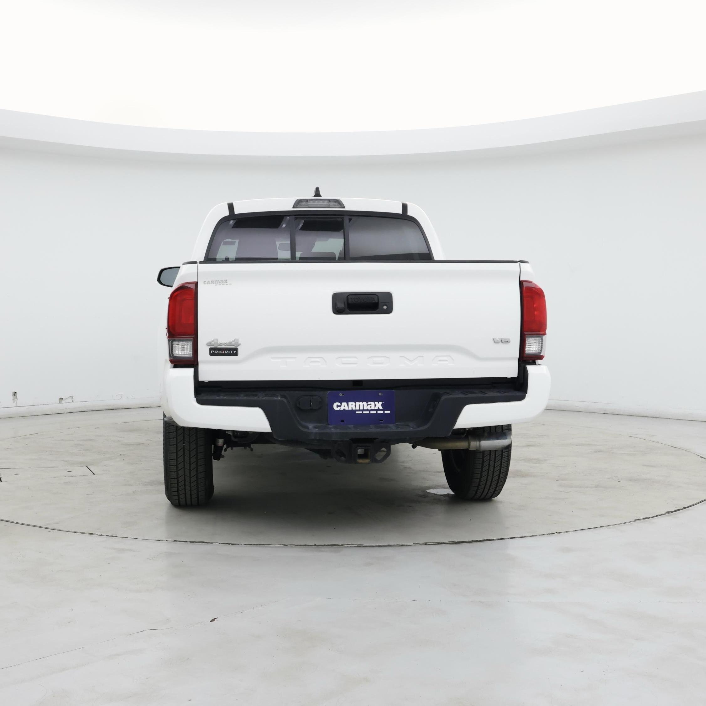 Thumbnail: 2022 Toyota Tacoma - 6