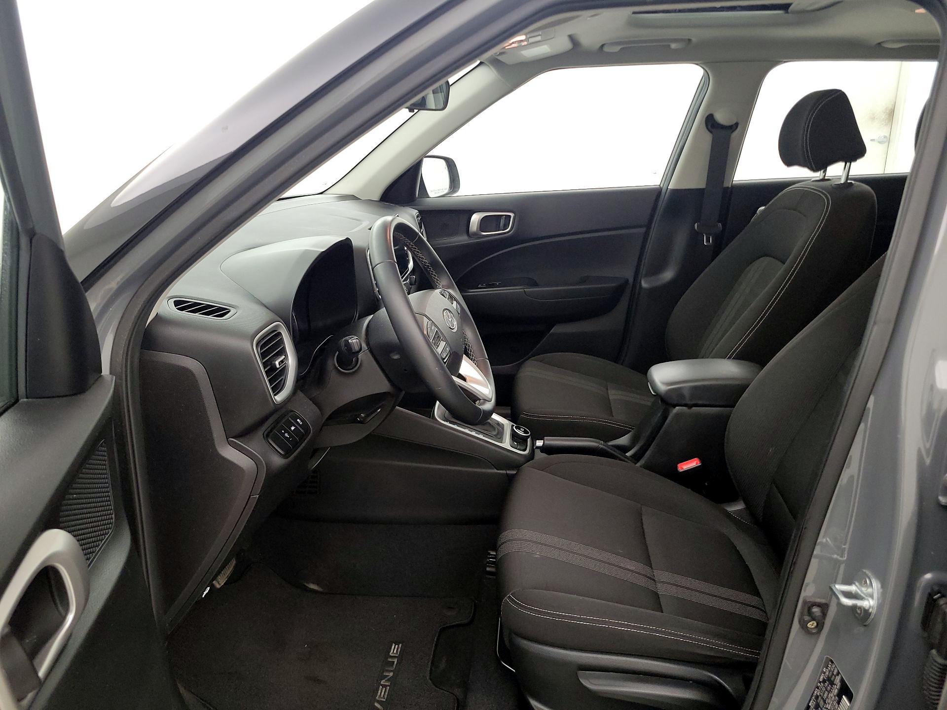 Thumbnail: 2020 Hyundai Venue - 11