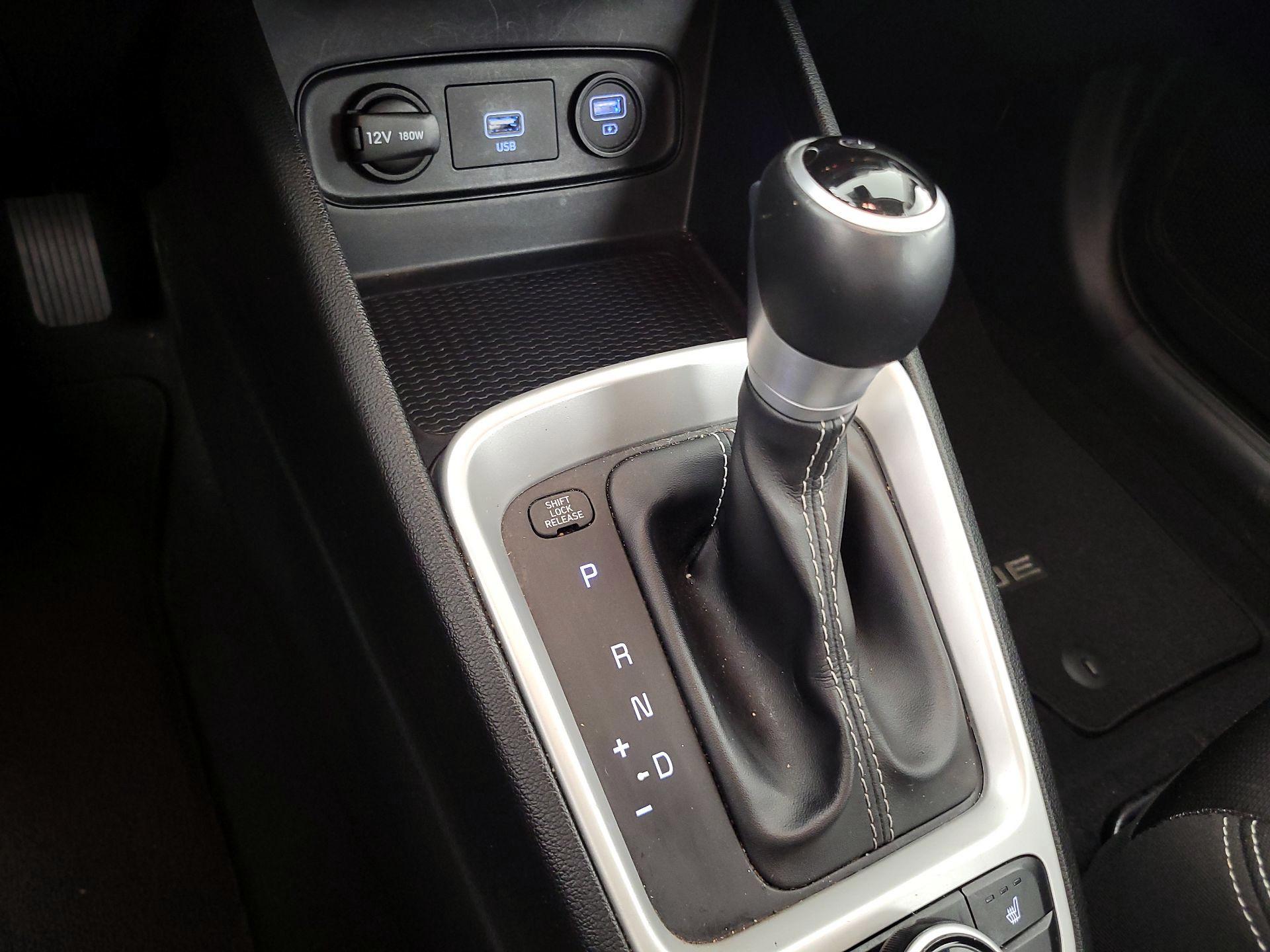 Thumbnail: 2020 Hyundai Venue - 18