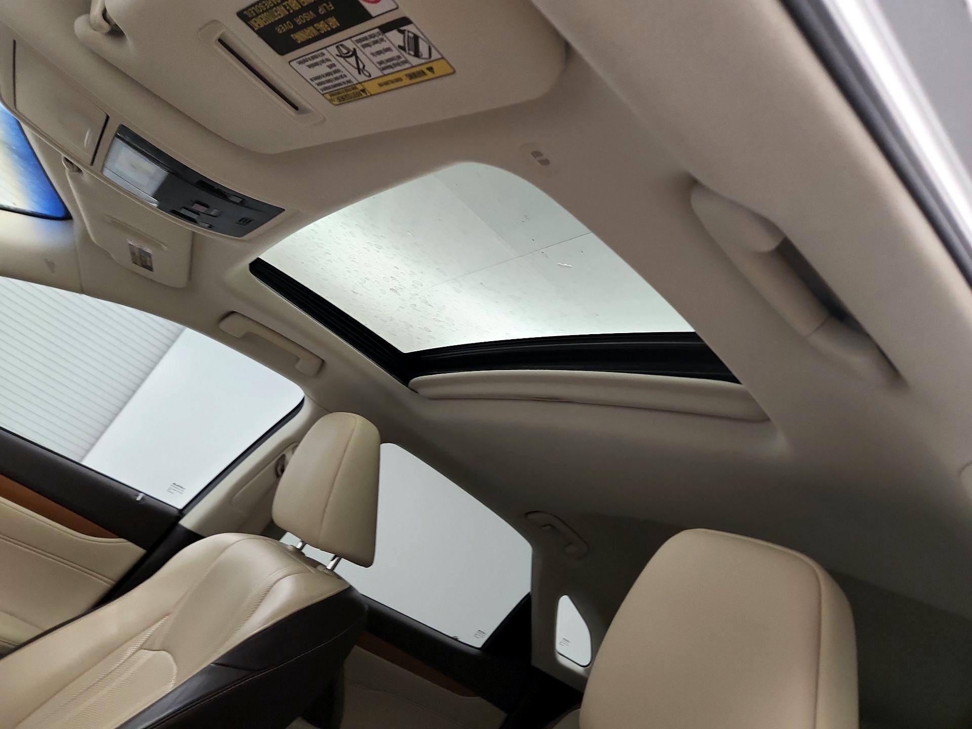 Thumbnail: 2016 Lexus RX - 17