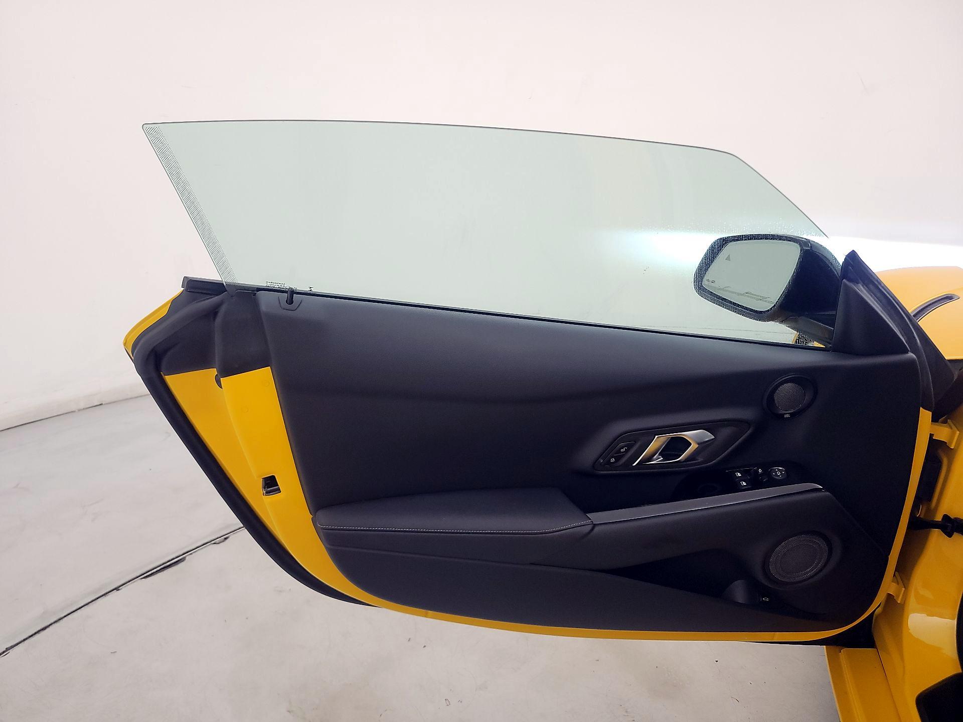 Thumbnail: 2023 Toyota Supra - 12