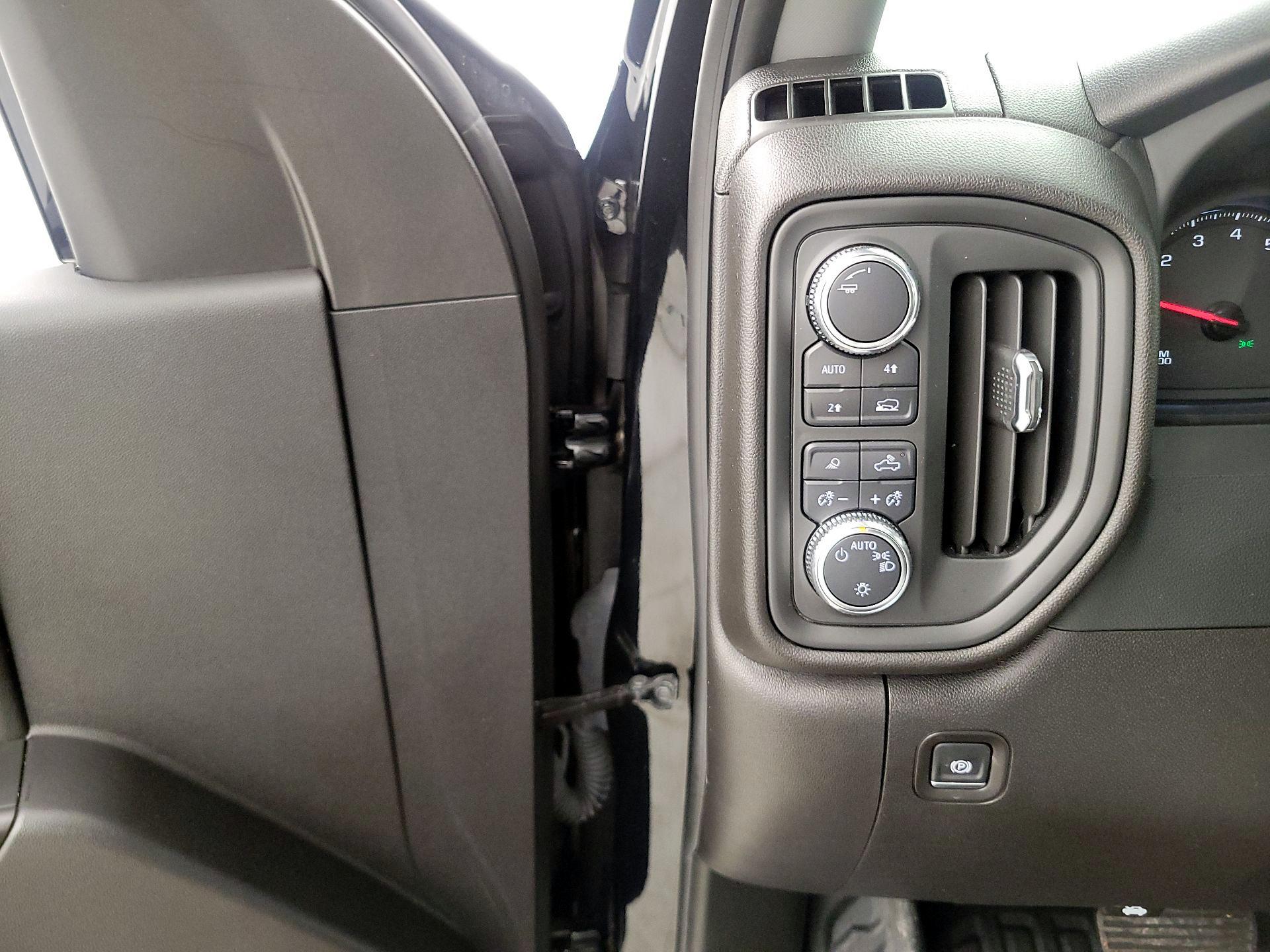 Thumbnail: 2024 GMC Sierra 1500 - 13