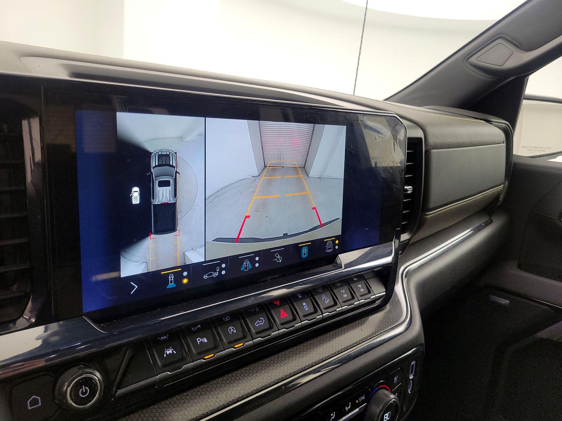 Thumbnail: 2022 Chevrolet Silverado 1500 - 15