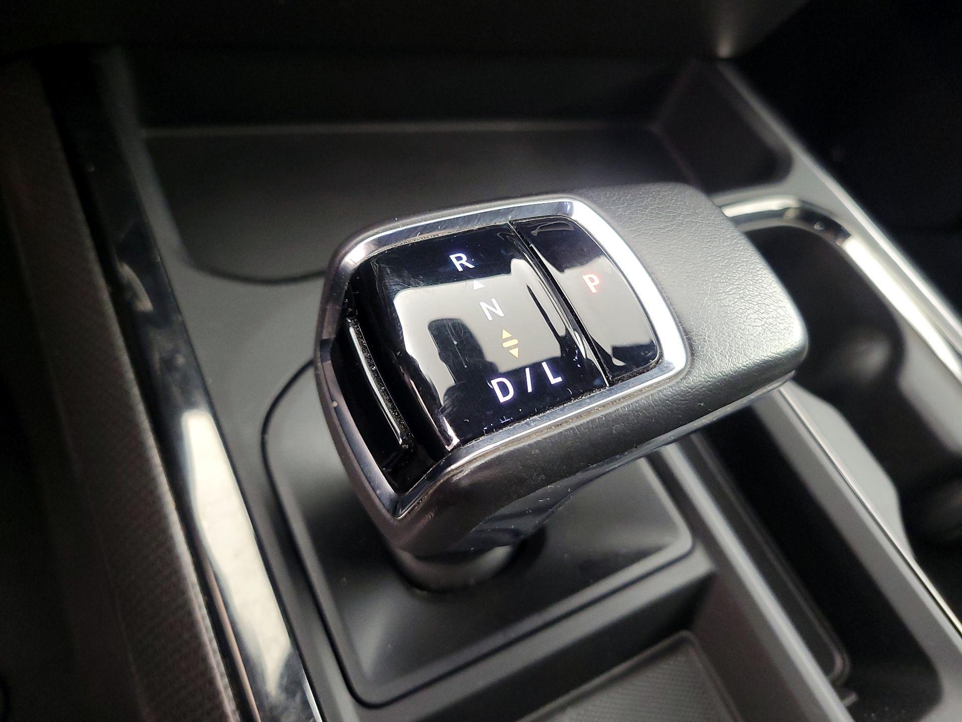 Thumbnail: 2022 Chevrolet Silverado 1500 - 18