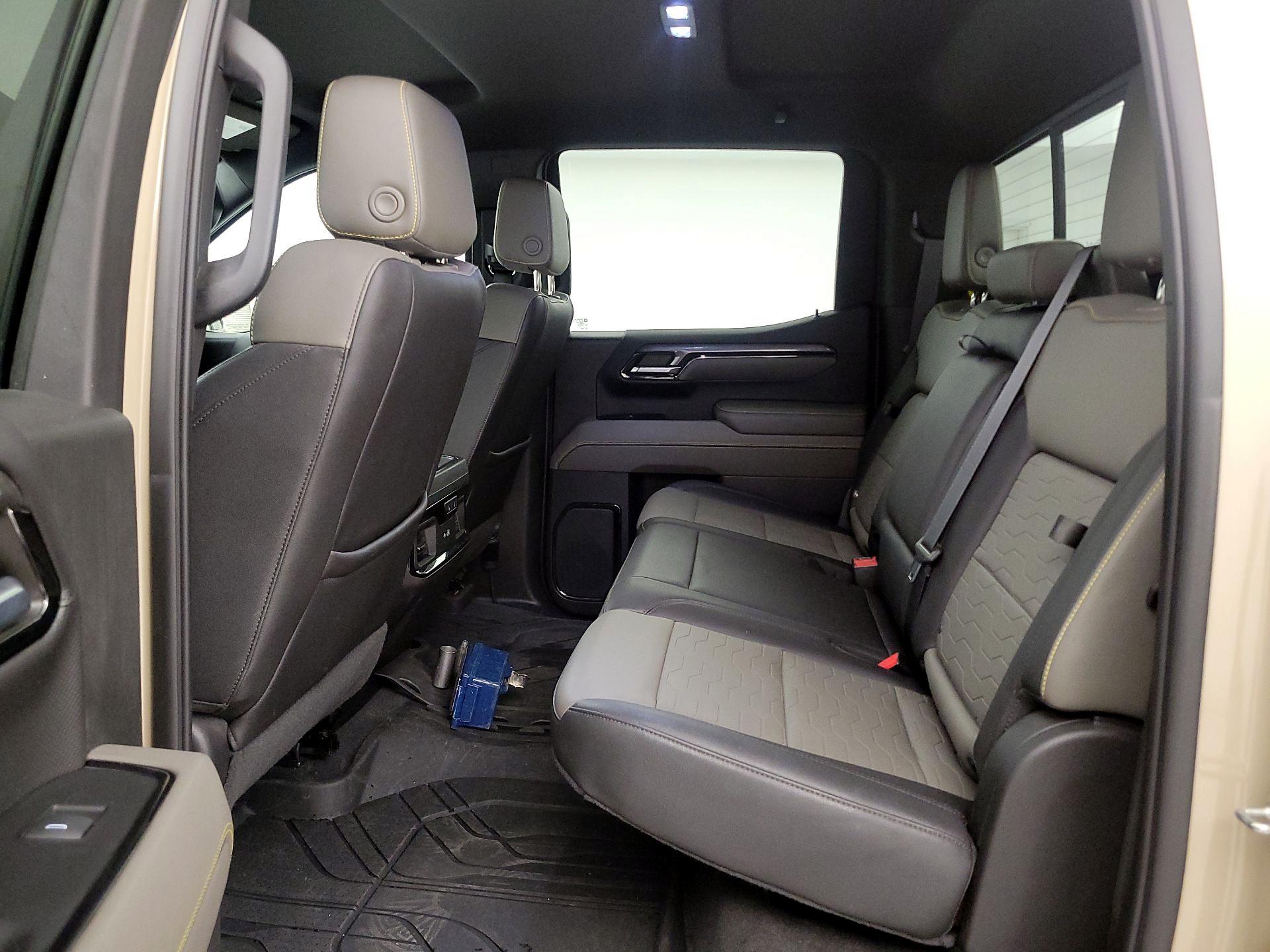 Thumbnail: 2022 Chevrolet Silverado 1500 - 20