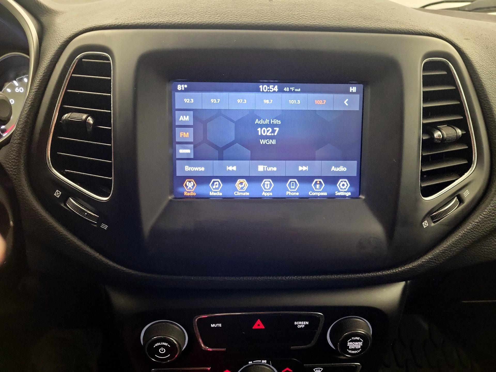 Thumbnail: 2021 Jeep Compass - 13