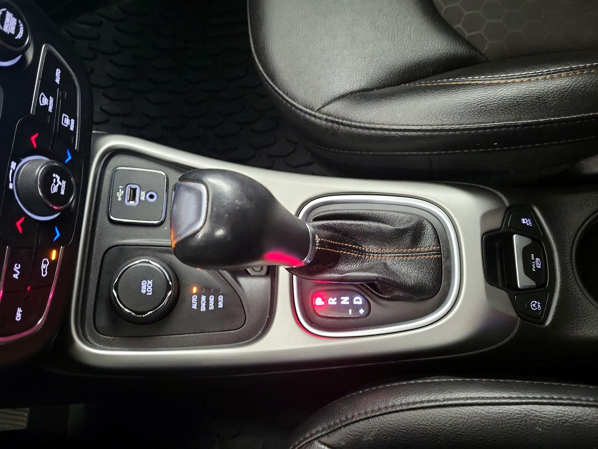 Thumbnail: 2021 Jeep Compass - 15