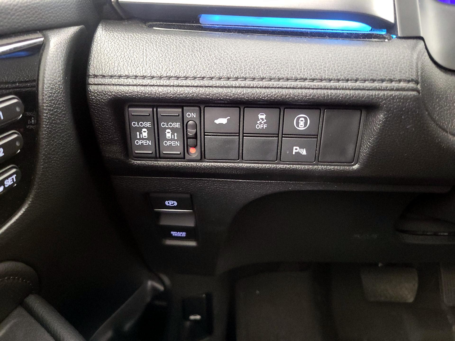 Thumbnail: 2022 Honda Odyssey - 13