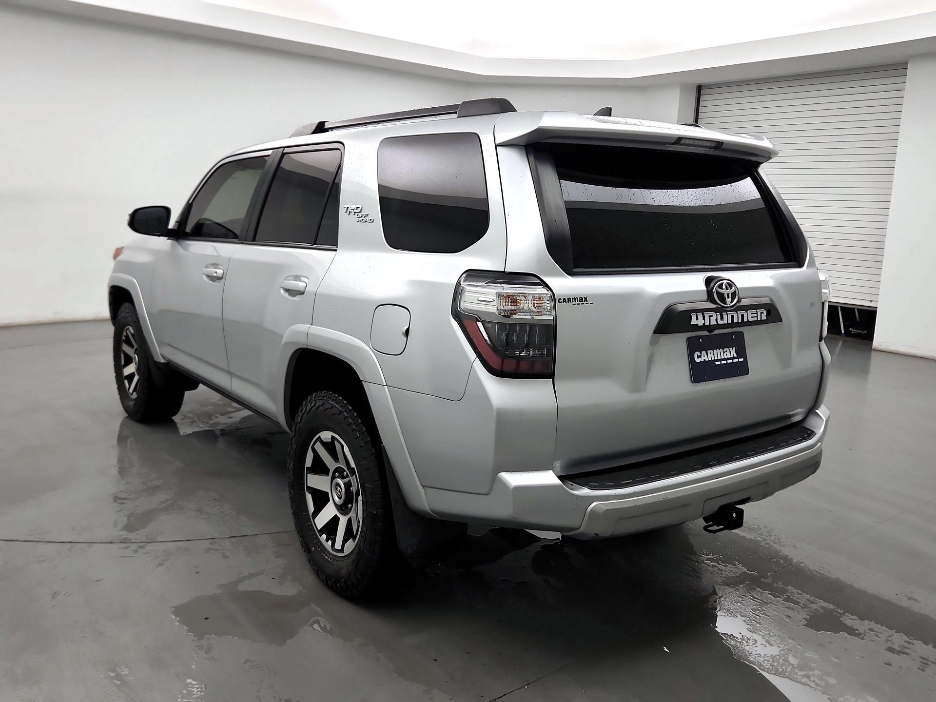 Thumbnail: 2019 Toyota 4Runner - 7