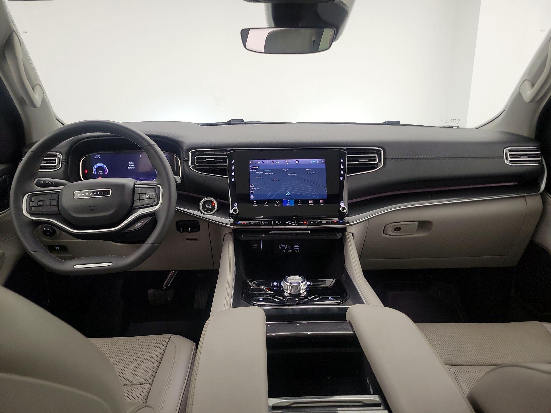 Thumbnail: 2023 Jeep Wagoneer - 9