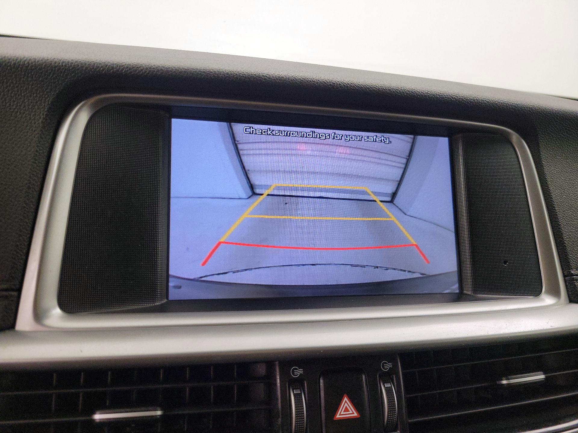 Thumbnail: 2019 Kia Optima - 14