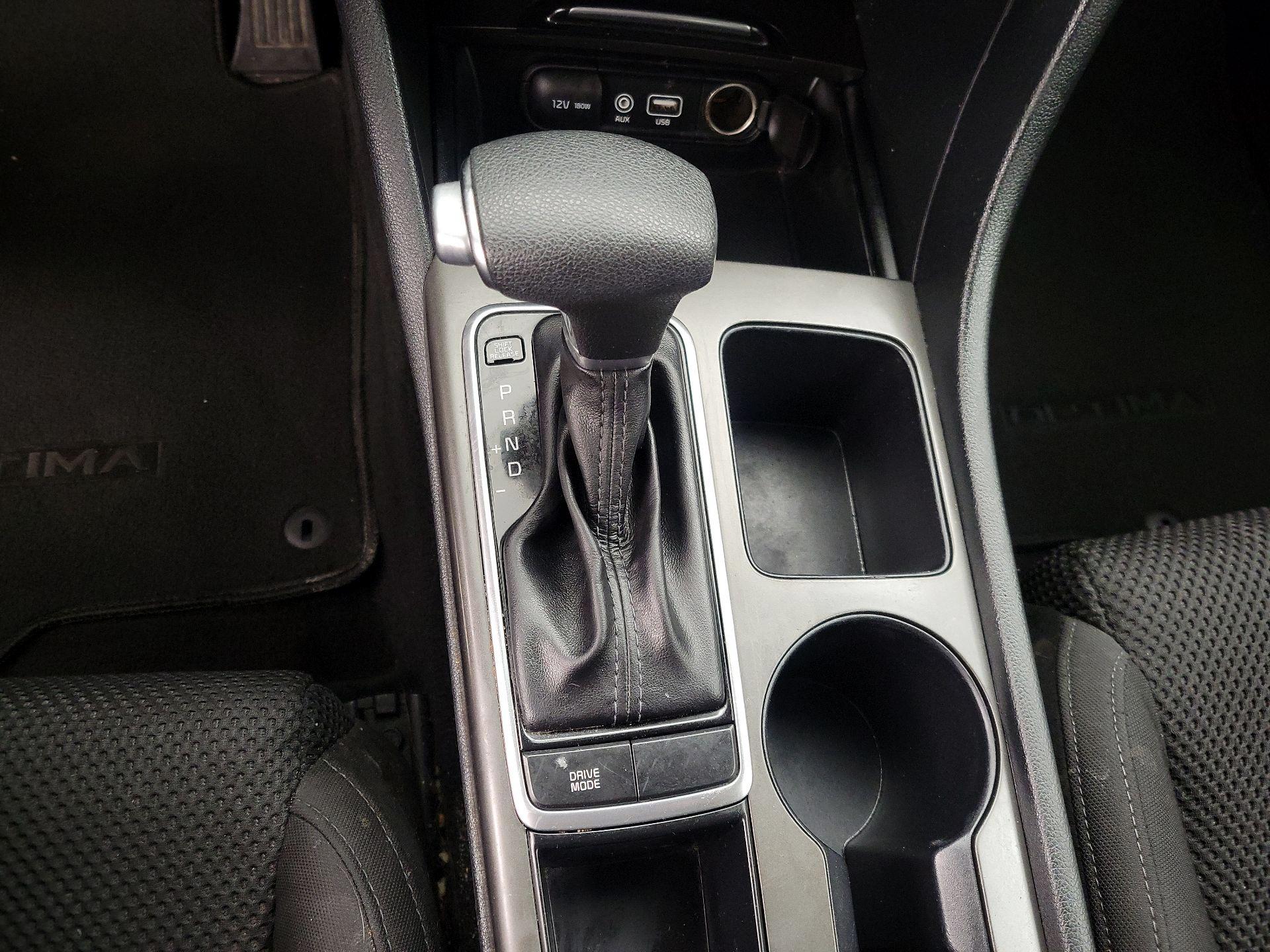 Thumbnail: 2019 Kia Optima - 17