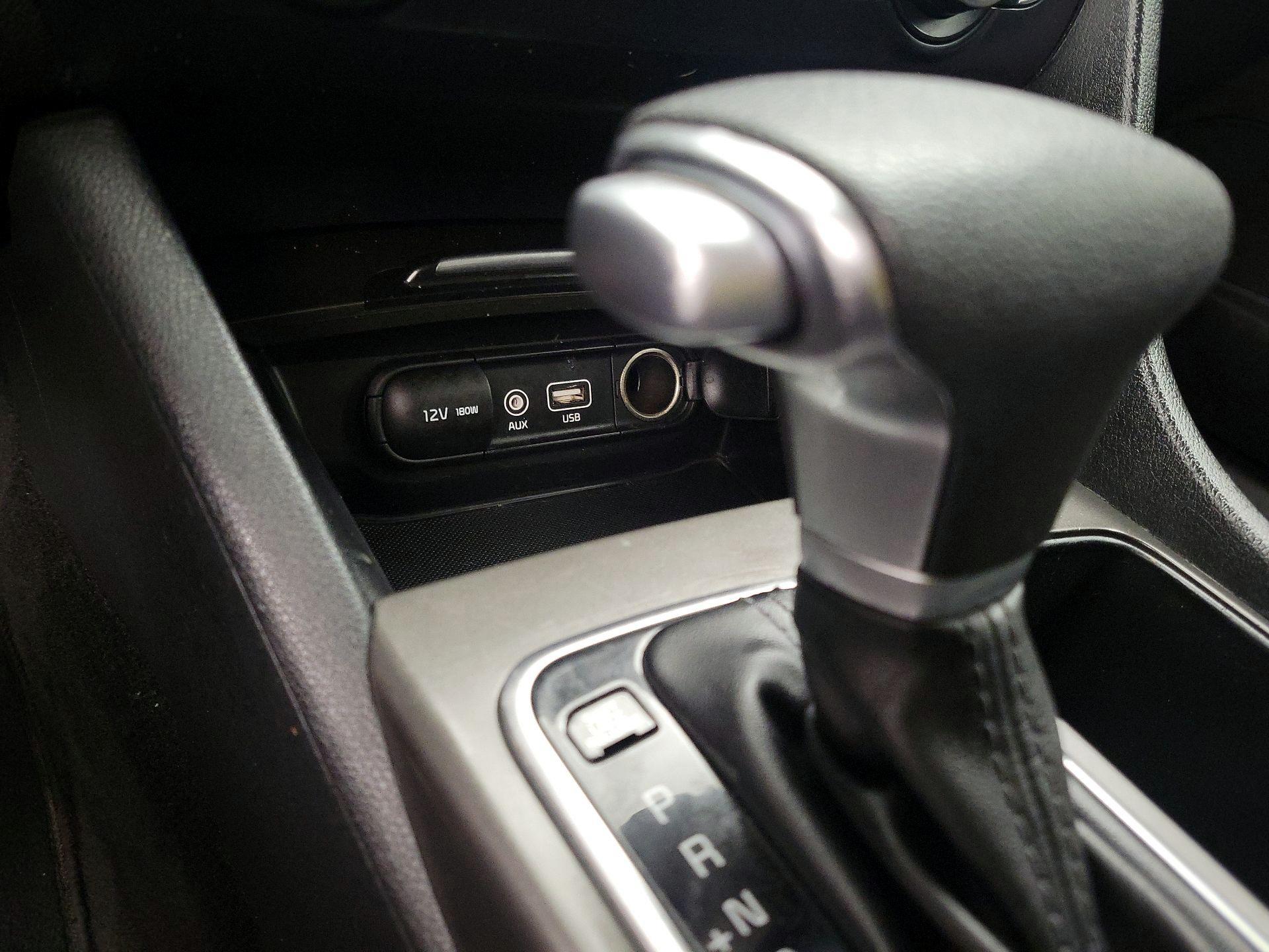 Thumbnail: 2019 Kia Optima - 18