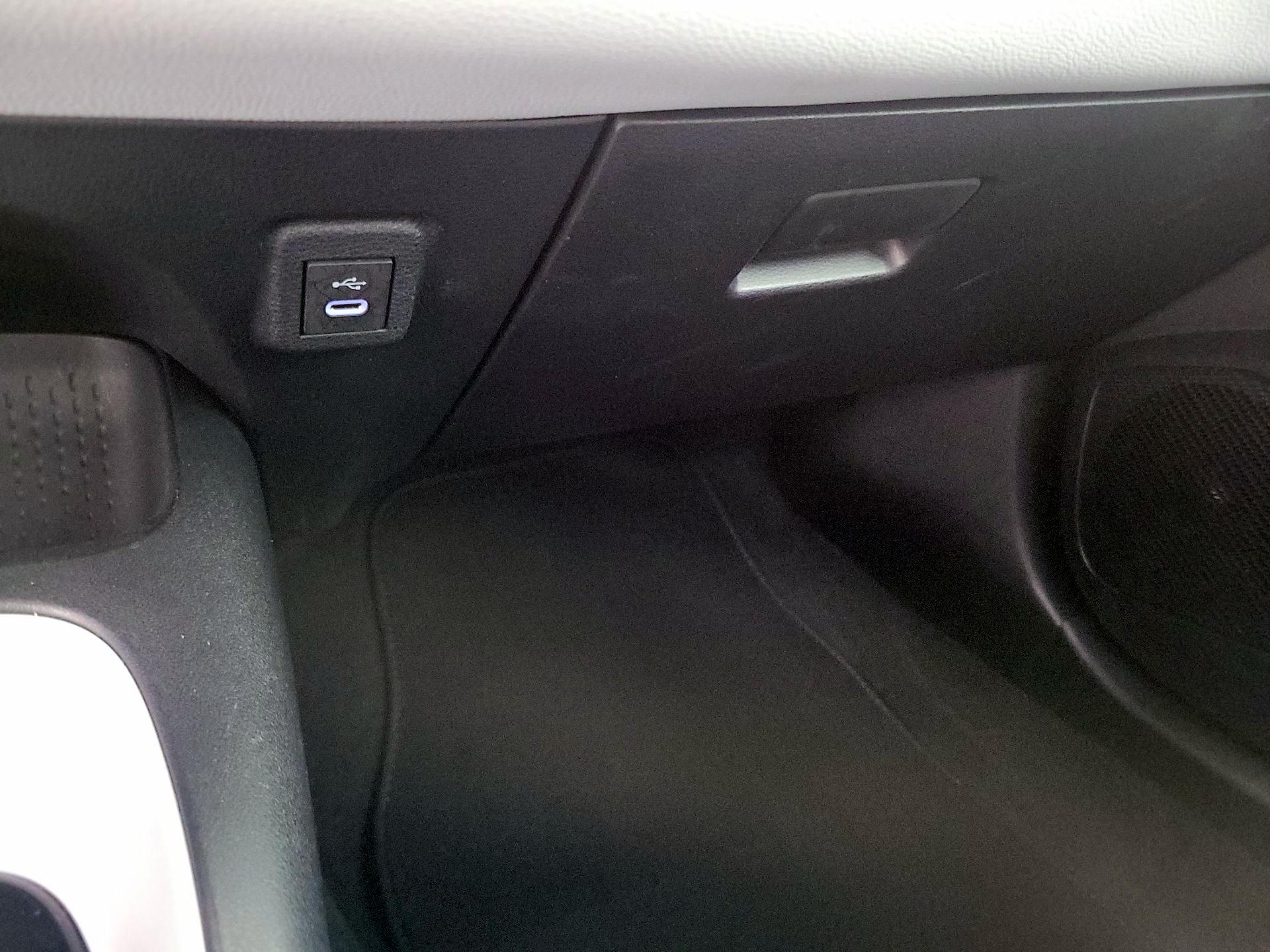 Thumbnail: 2024 Toyota Corolla - 18