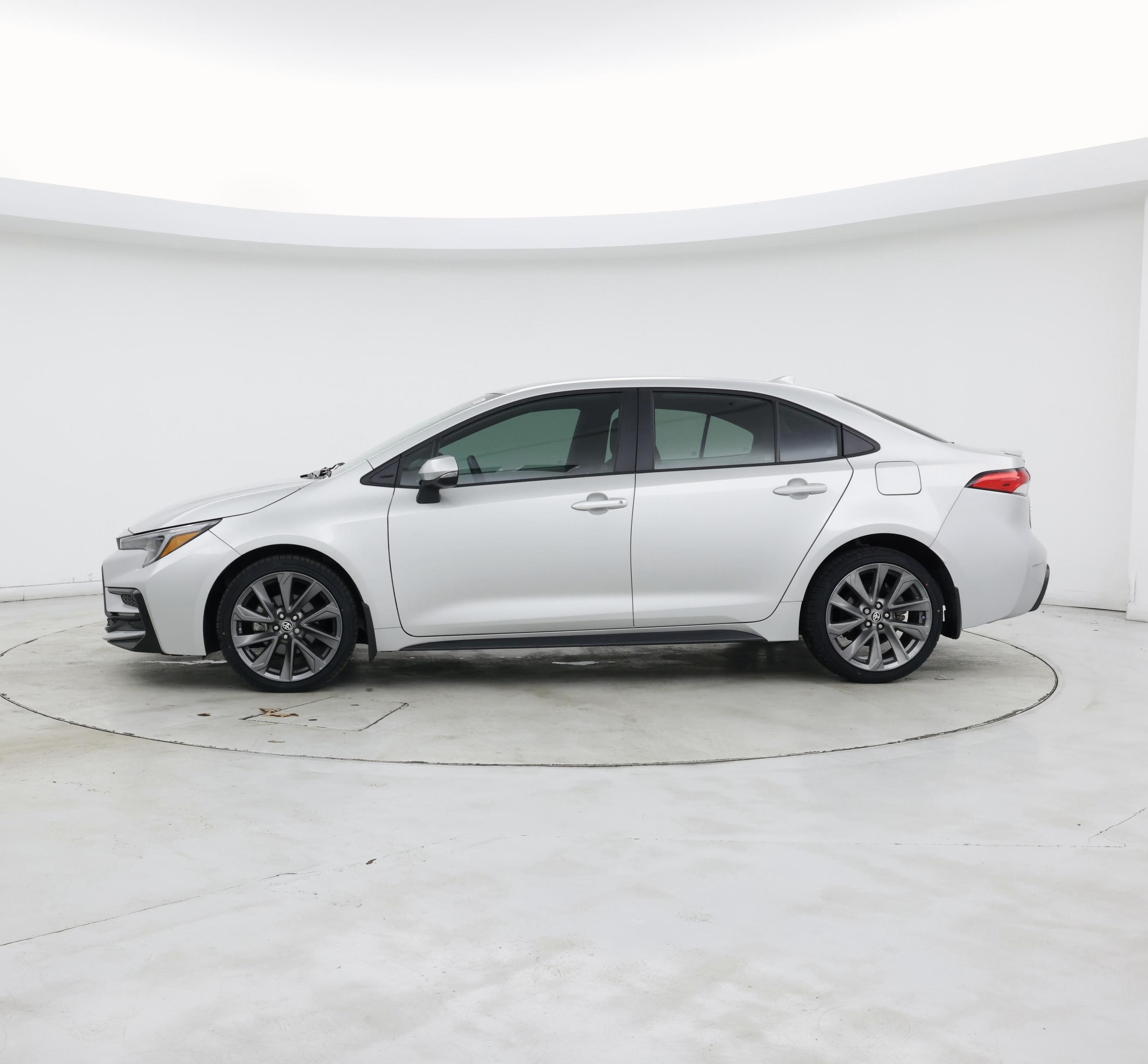 Thumbnail: 2024 Toyota Corolla - 3