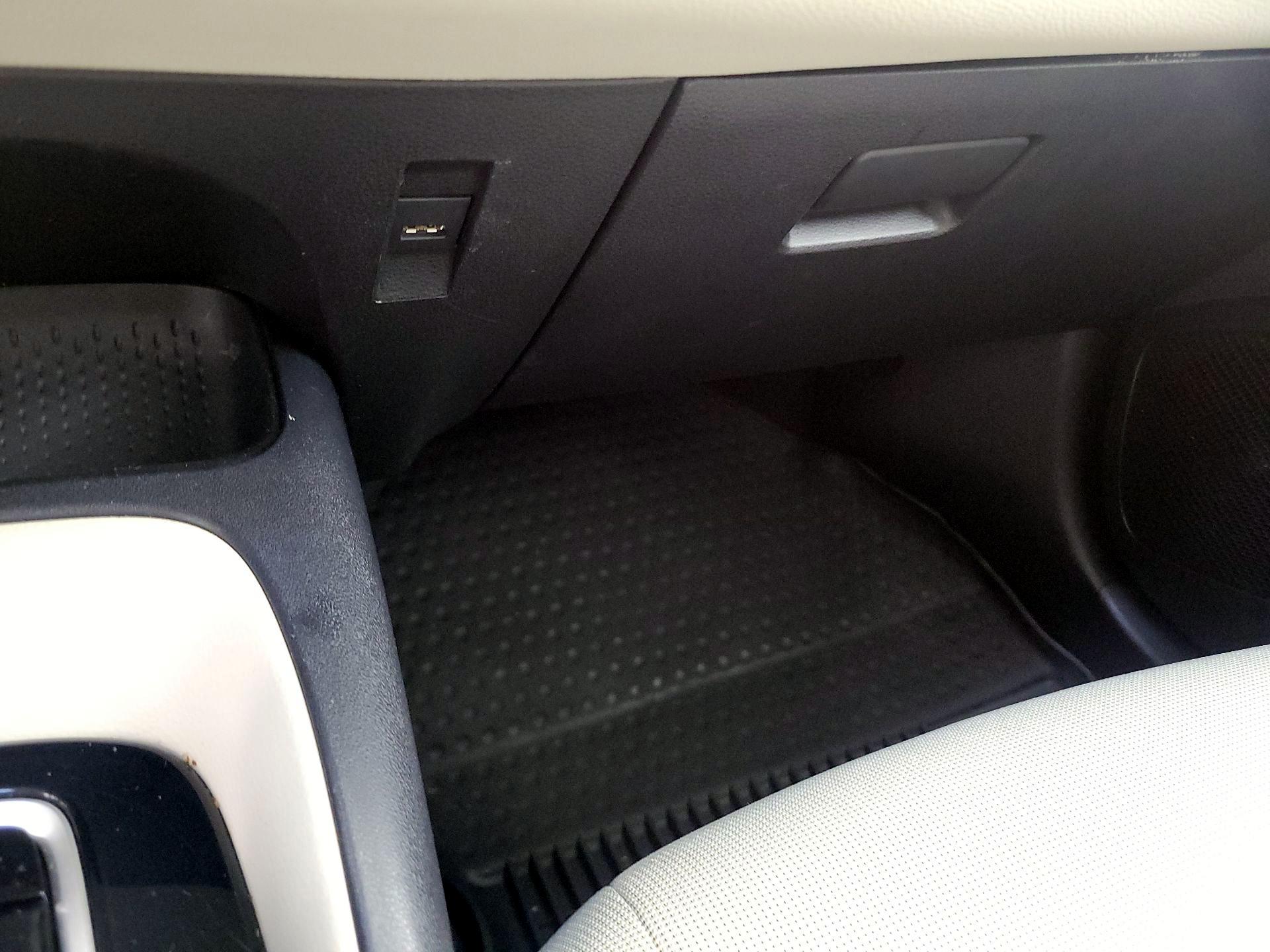 Thumbnail: 2022 Toyota Corolla - 18