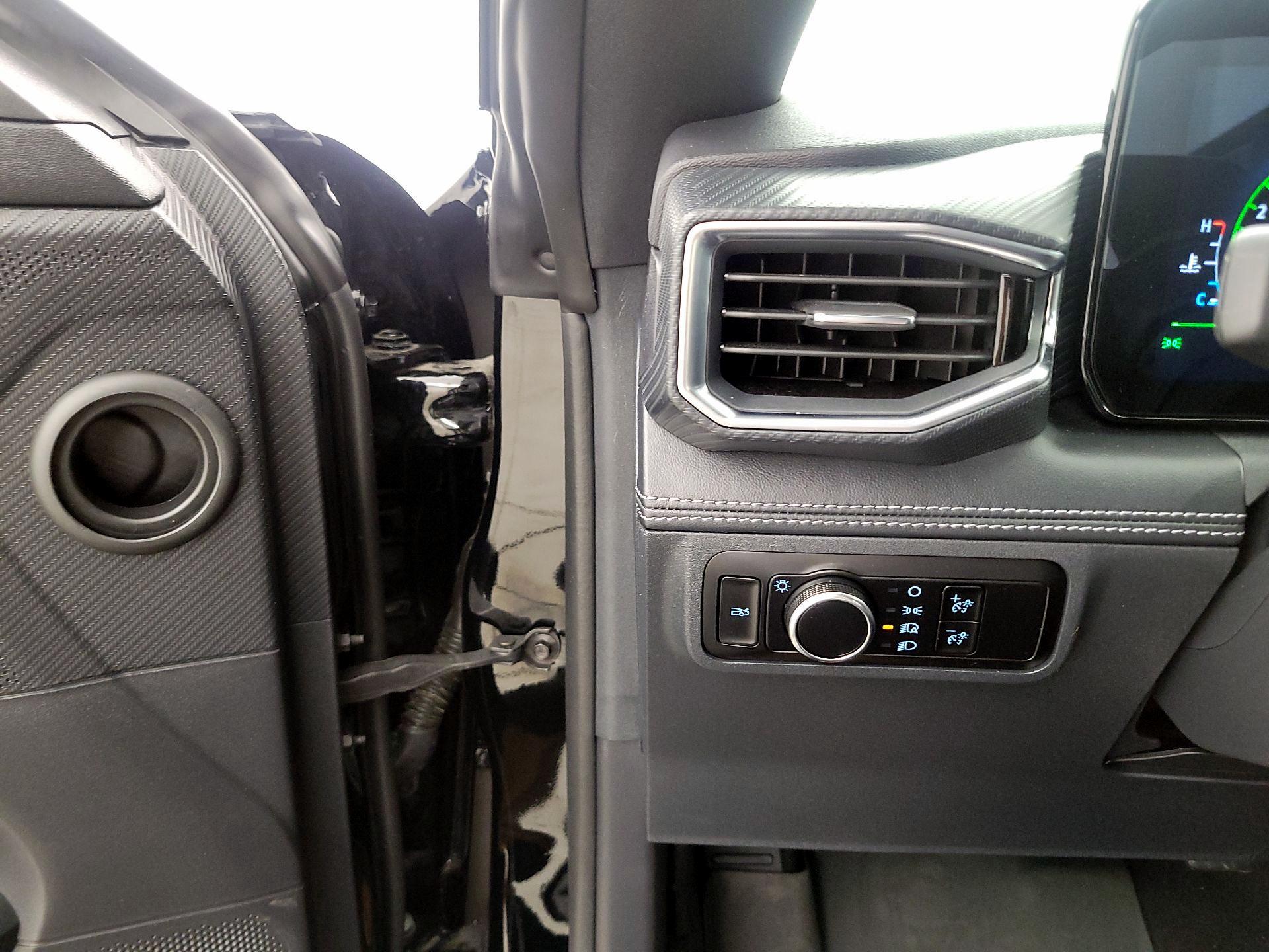 Thumbnail: 2024 Ford Mustang - 13