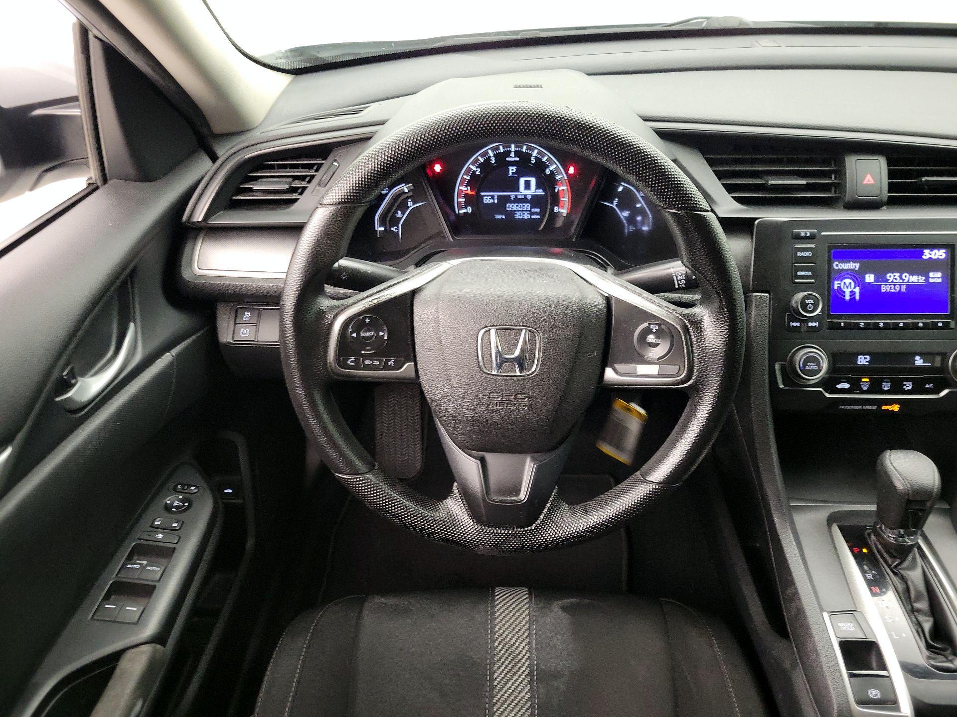 Thumbnail: 2016 Honda Civic - 10