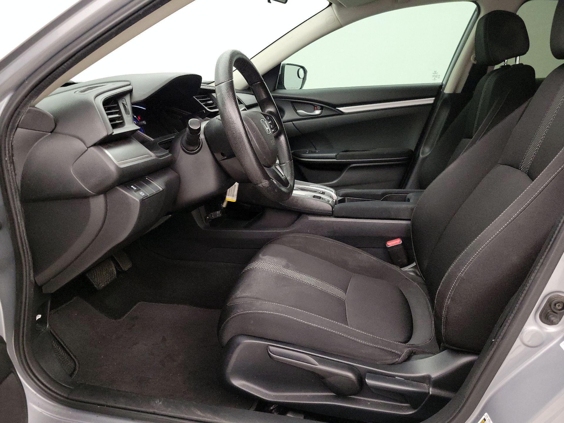 Thumbnail: 2016 Honda Civic - 11