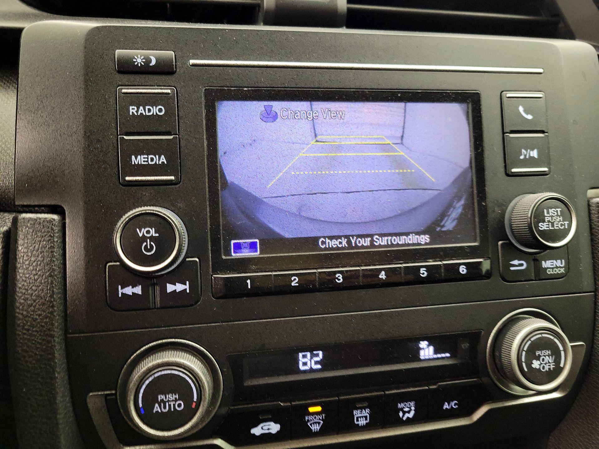 Thumbnail: 2016 Honda Civic - 14