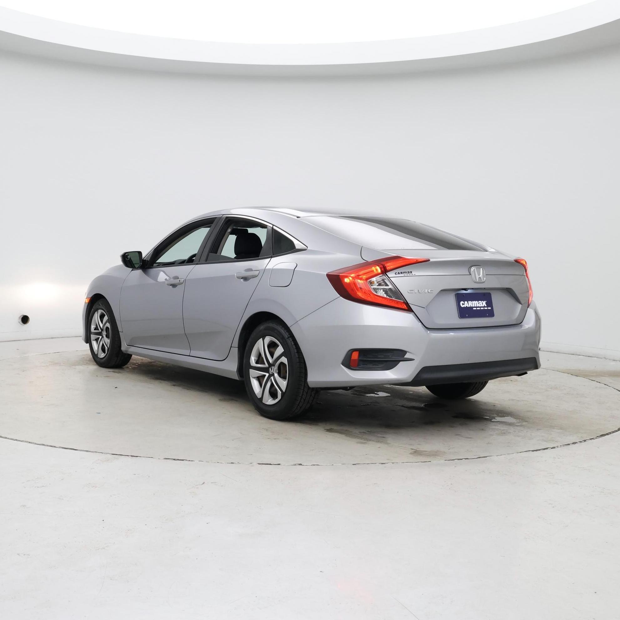 Thumbnail: 2016 Honda Civic - 2