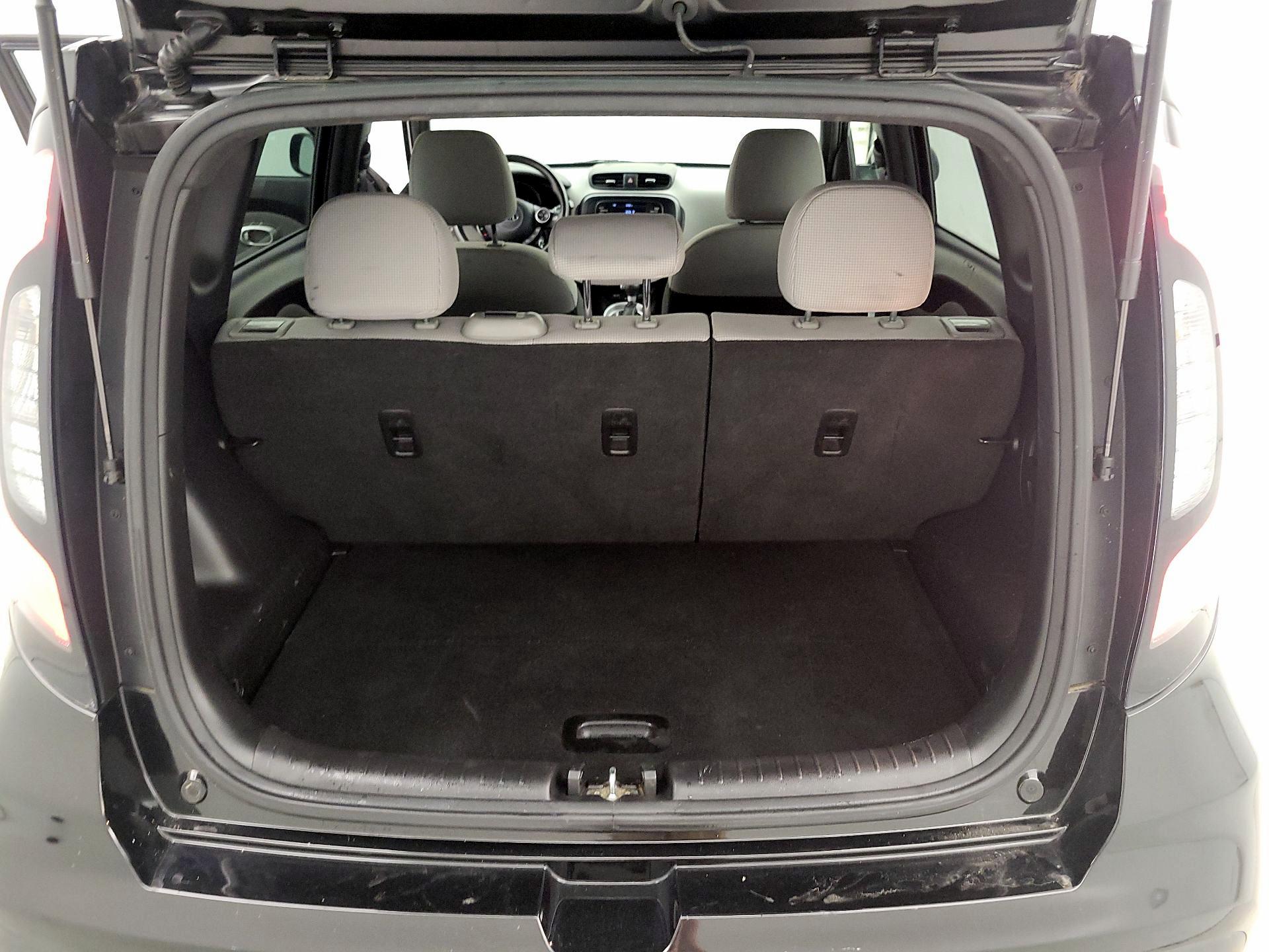 Thumbnail: 2018 Kia Soul - 19