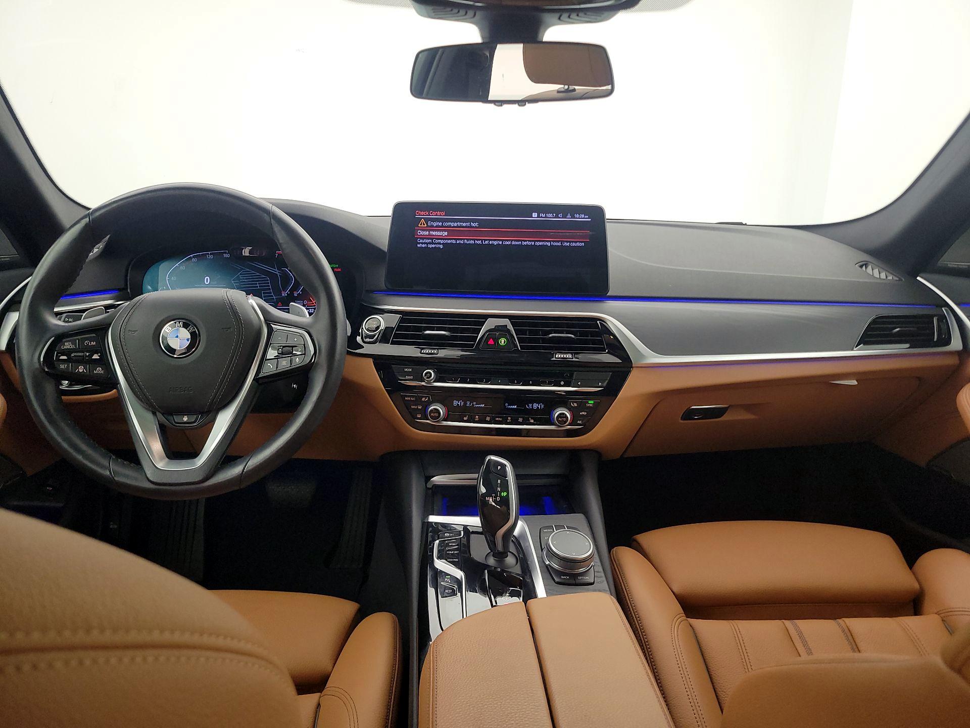 Thumbnail: 2021 BMW 5 Series - 9