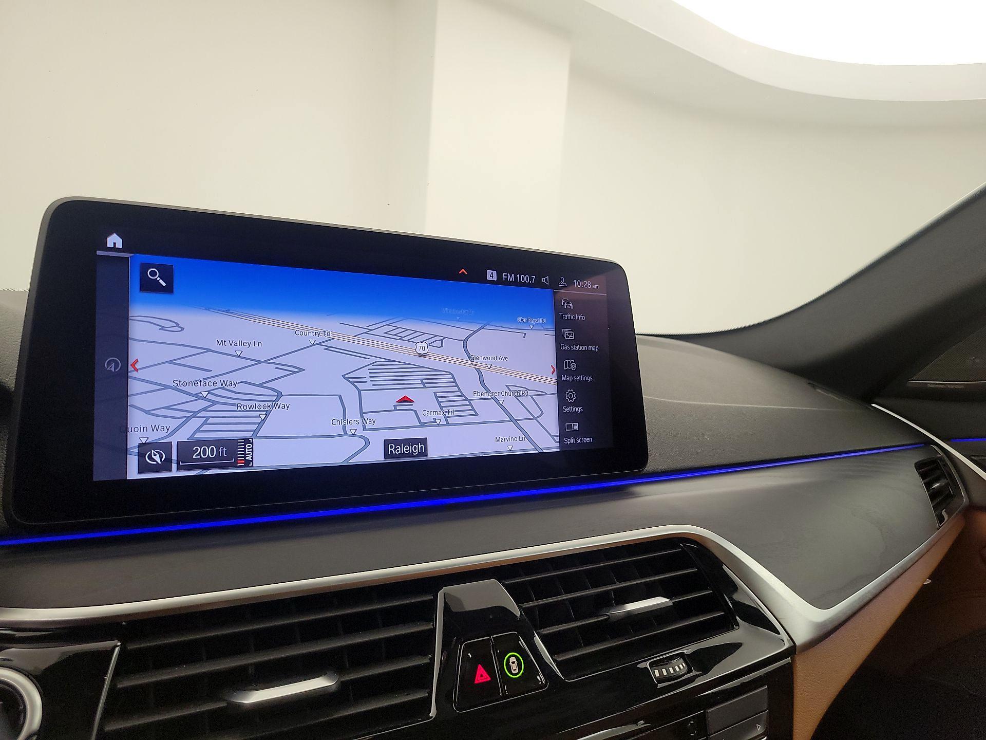 Thumbnail: 2021 BMW 5 Series - 14