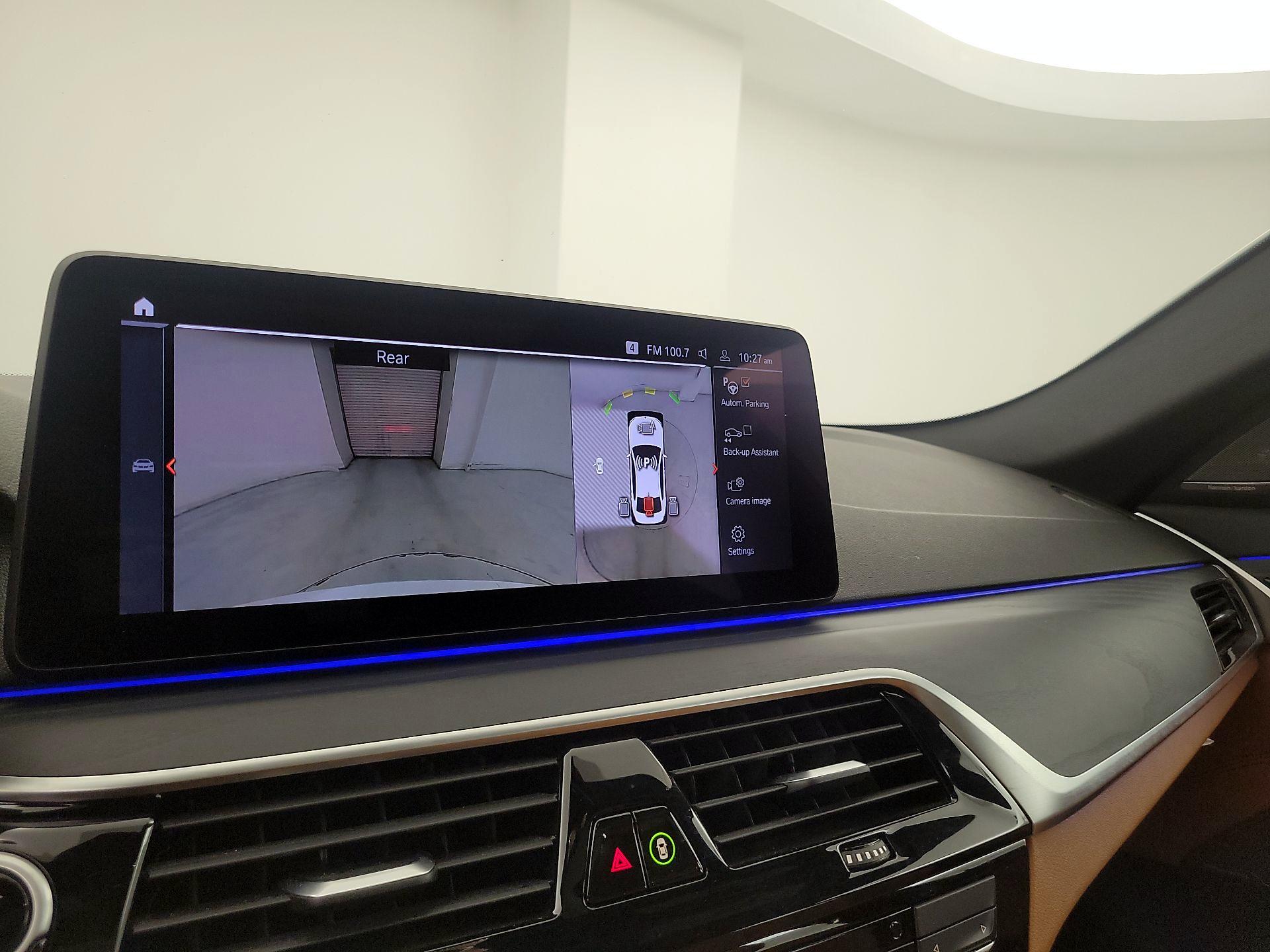 Thumbnail: 2021 BMW 5 Series - 15