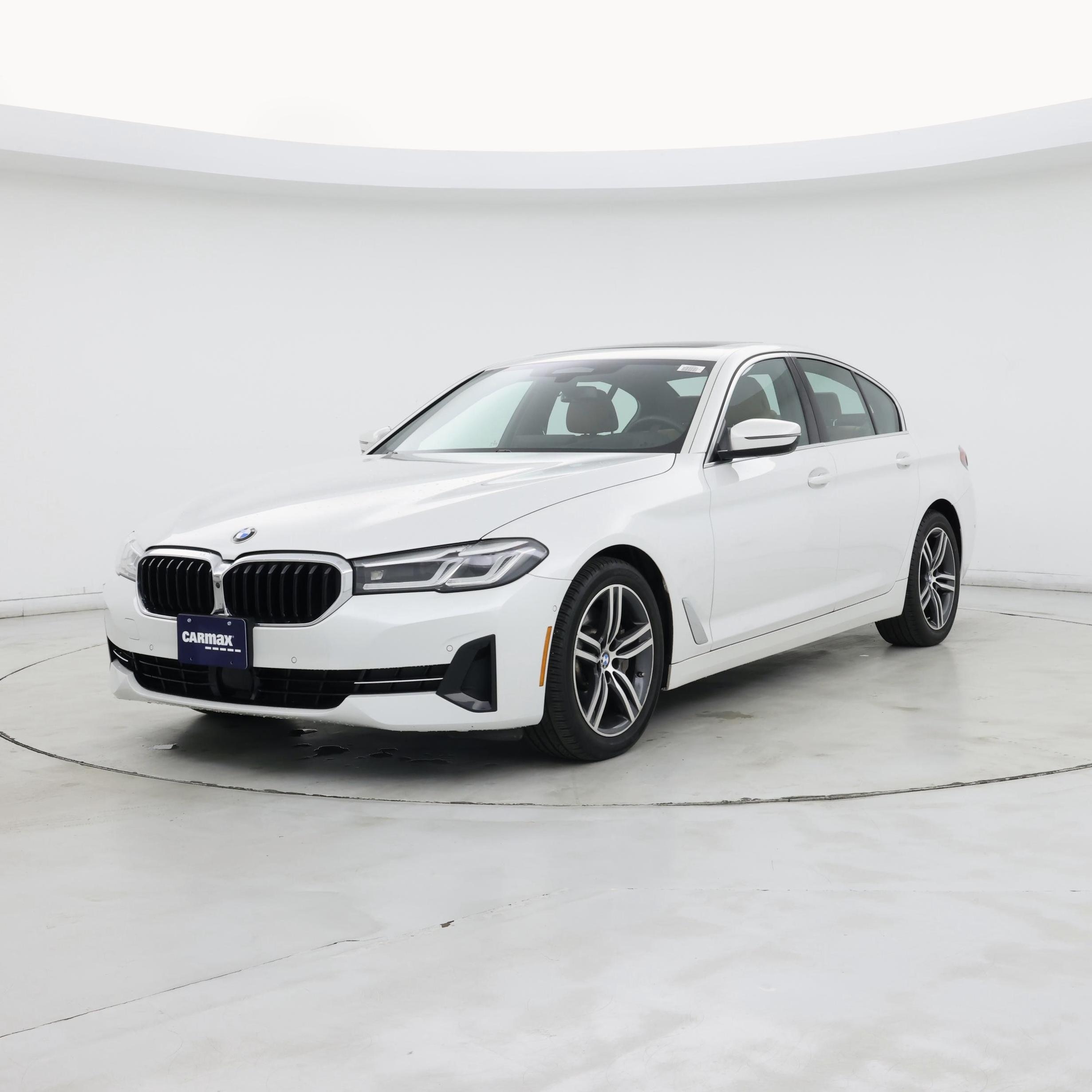 Thumbnail: 2021 BMW 5 Series - 4