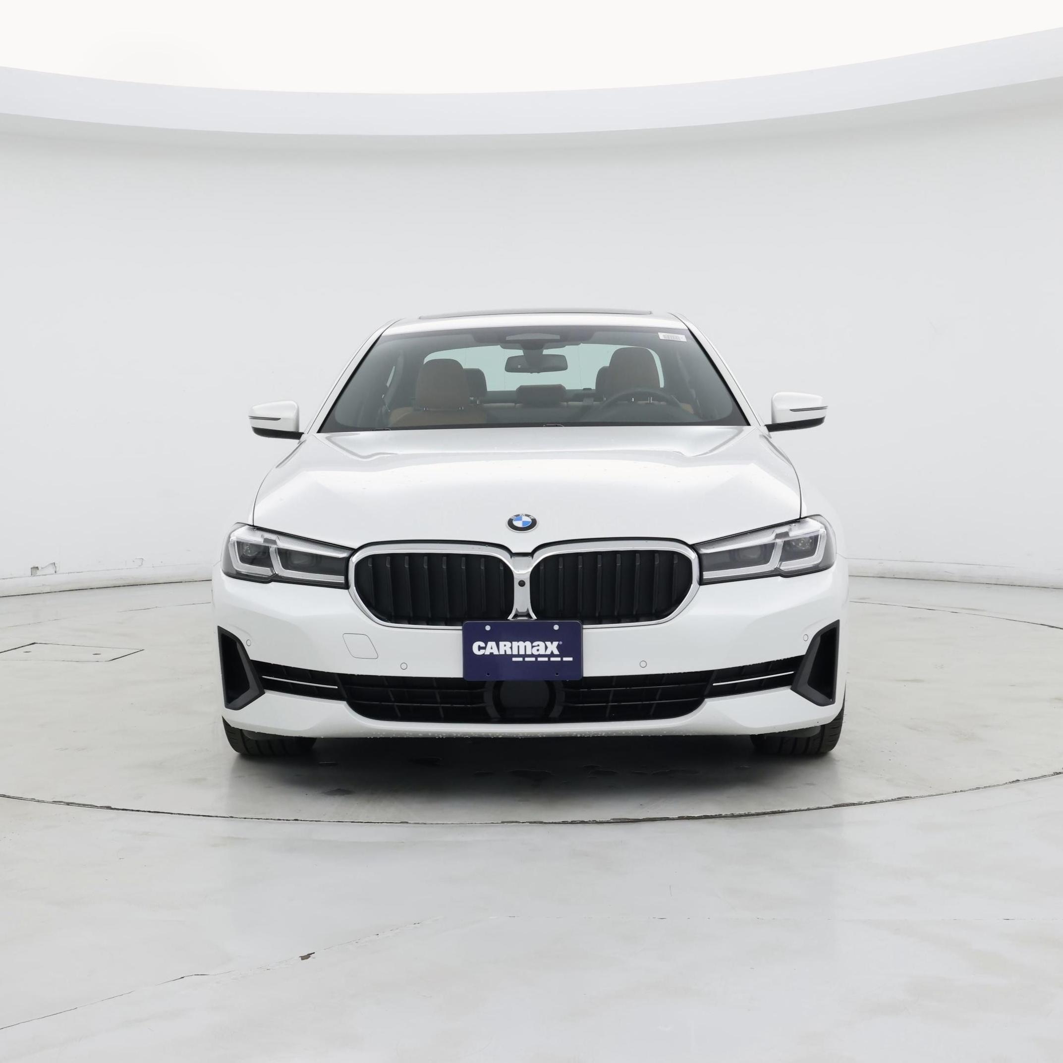 Thumbnail: 2021 BMW 5 Series - 5