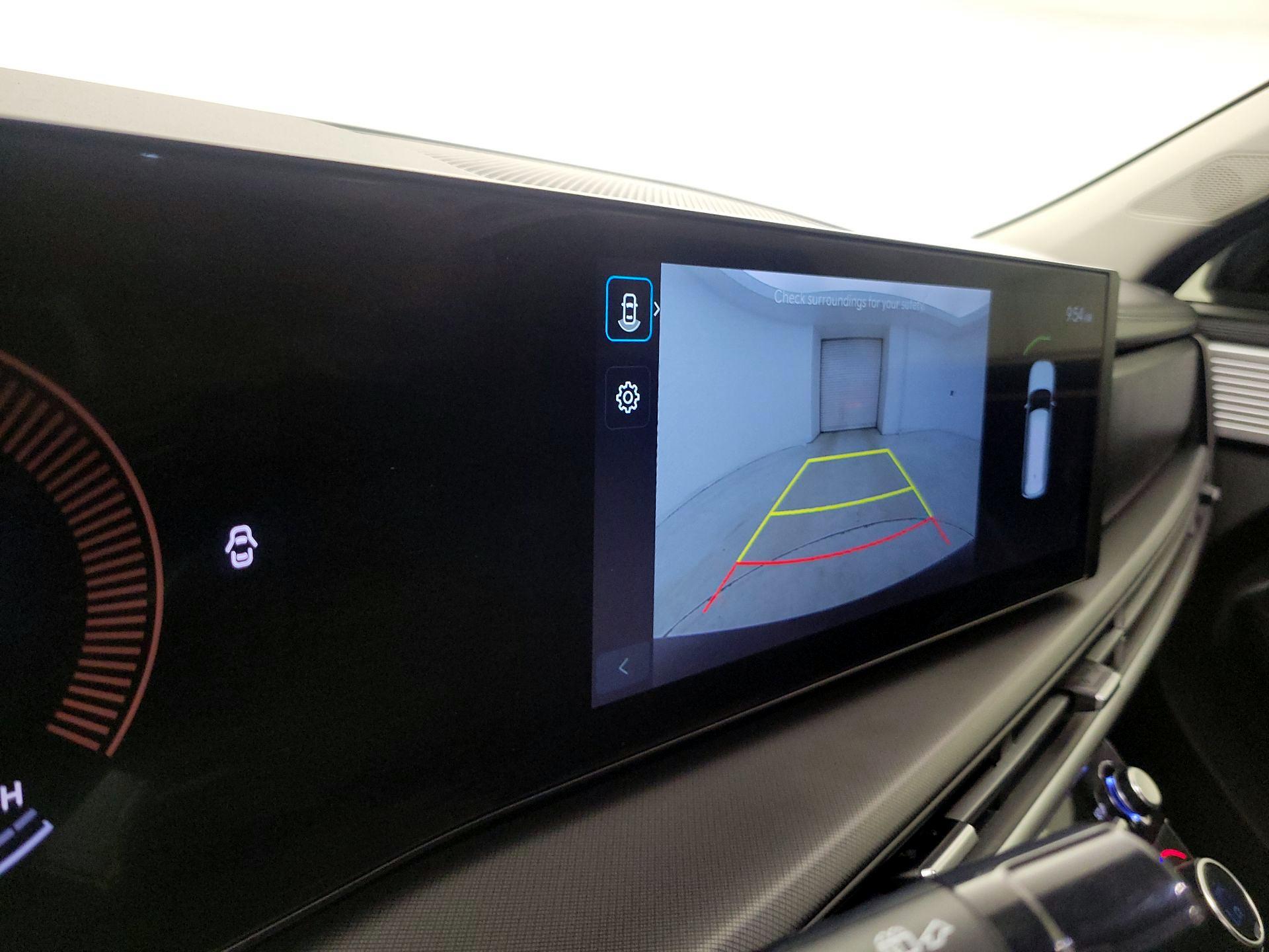 Thumbnail: 2026 Hyundai Santa Fe - 14