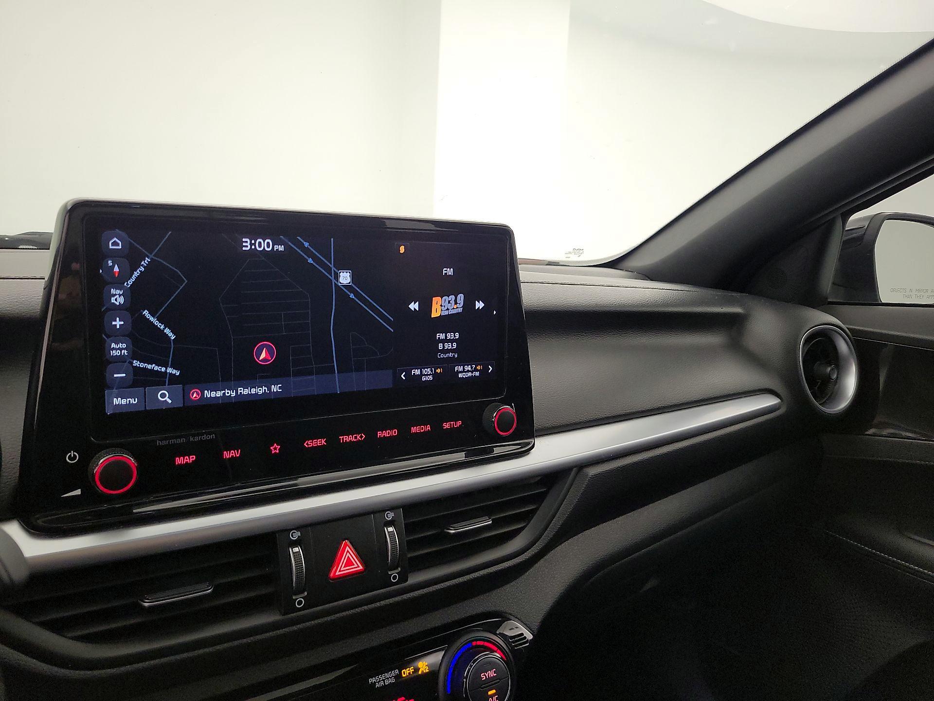 Thumbnail: 2022 Kia Forte - 14