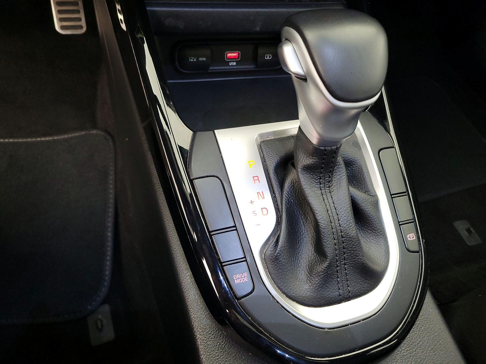 Thumbnail: 2022 Kia Forte - 18